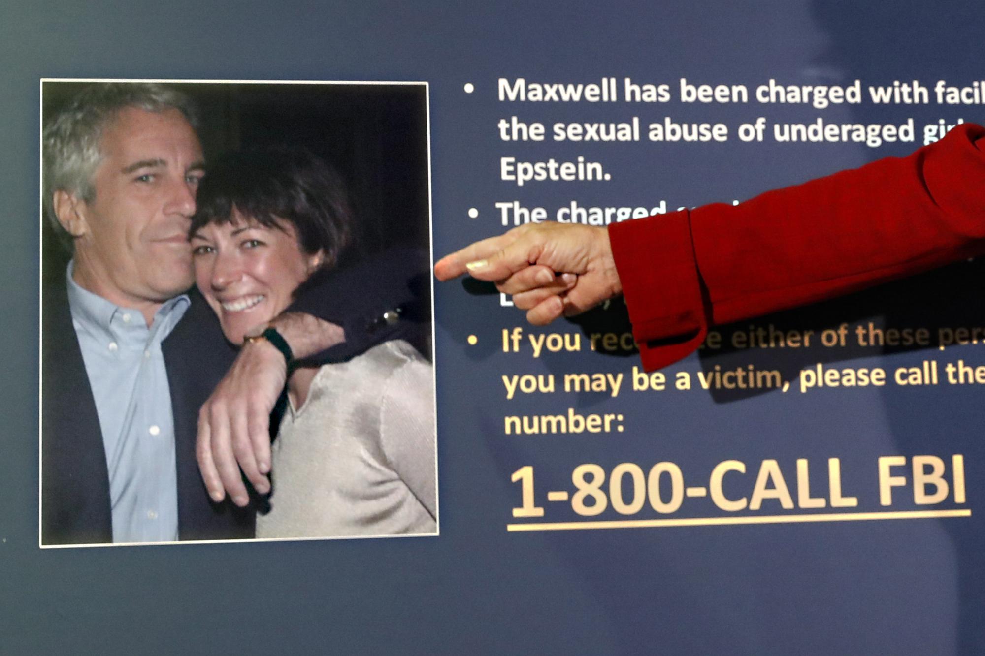 $!Jeffrey Epstein y Ghislaine Maxwell (en imagen) son señalados por cometer tráfico sexual en contra de varias mujeres que fueron ofrecidas a personajes de poder.