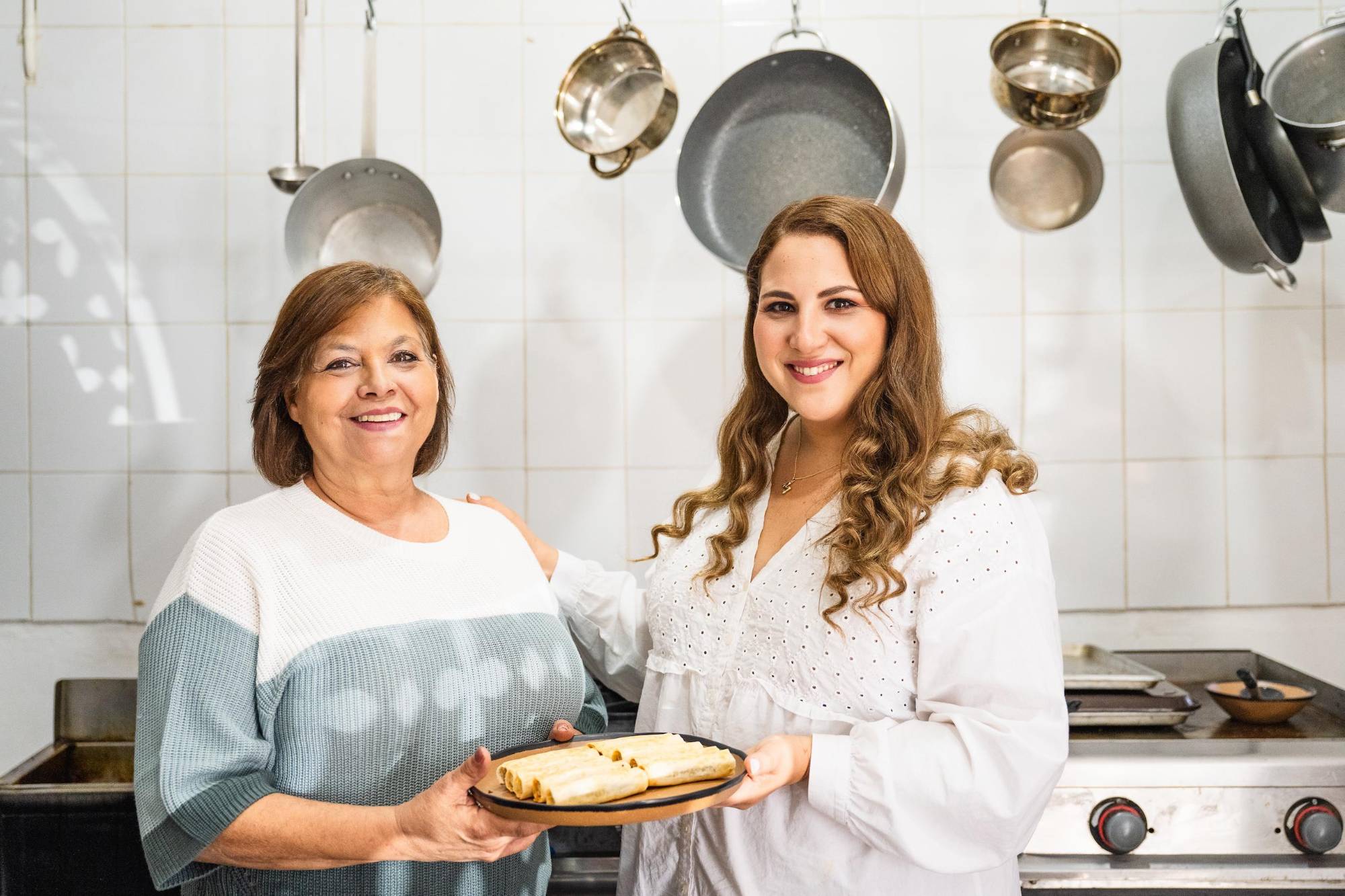 El proyecto de Sonia Moses y Mary Sony Iga se ha ganado un lugar entre los saltillenses.