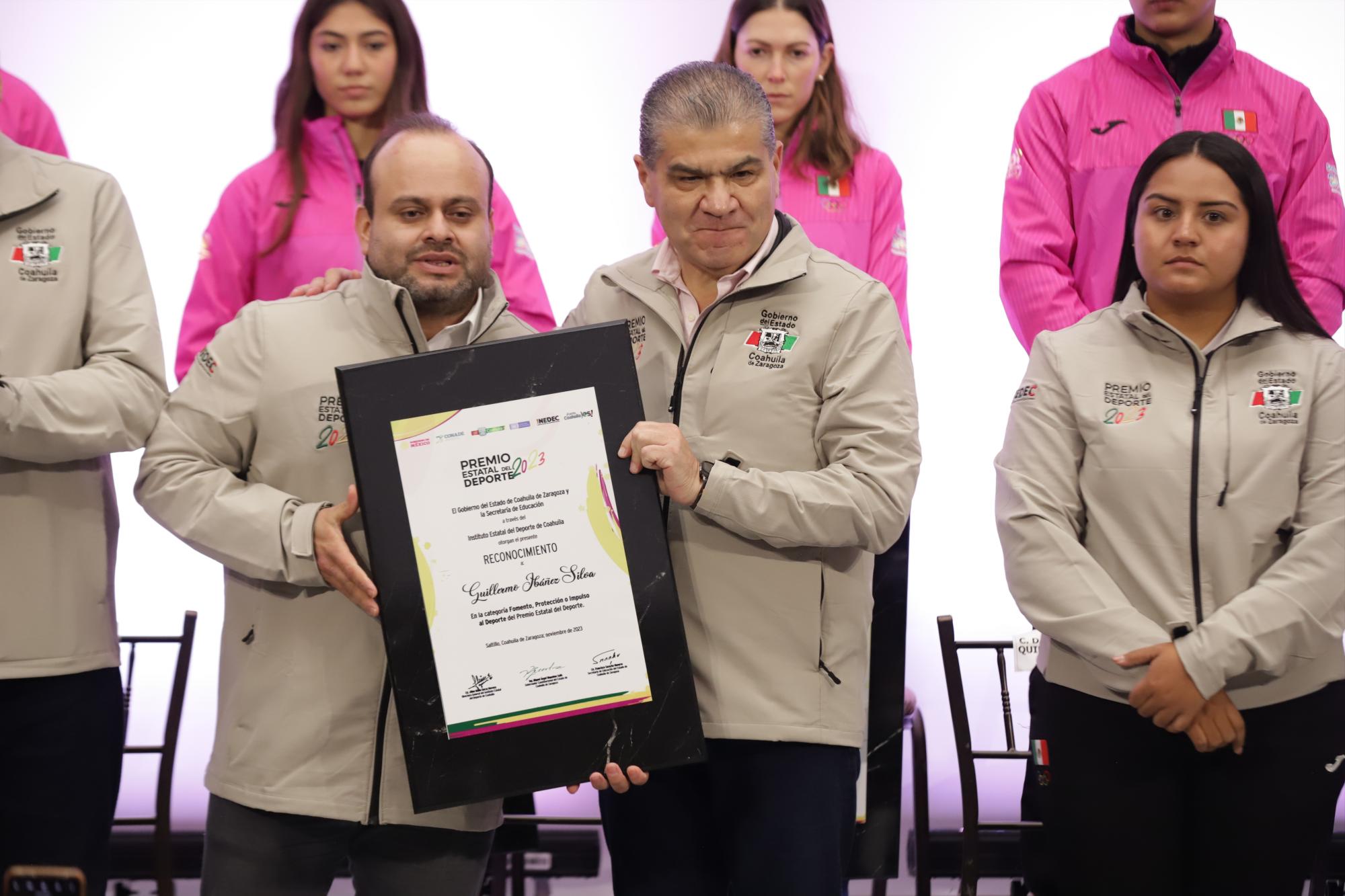 $!Desde Torreón, el entrenador del equipo Murciélagos, se quedó con el título al fomento y promoción deportiva.