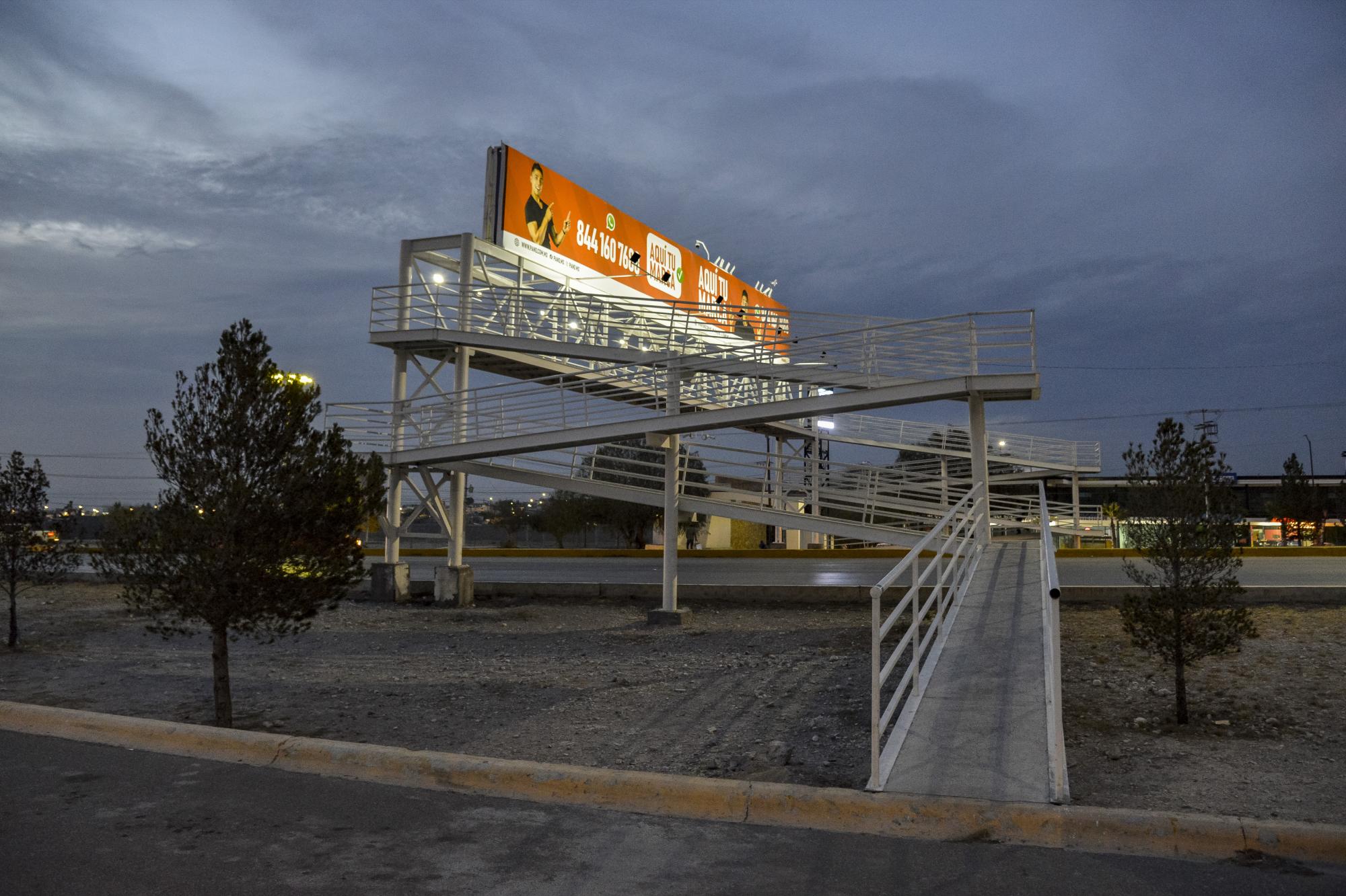 $!El puente se localiza frente a la Ciudad Universitaria de la UAdeC, en Arteaga.