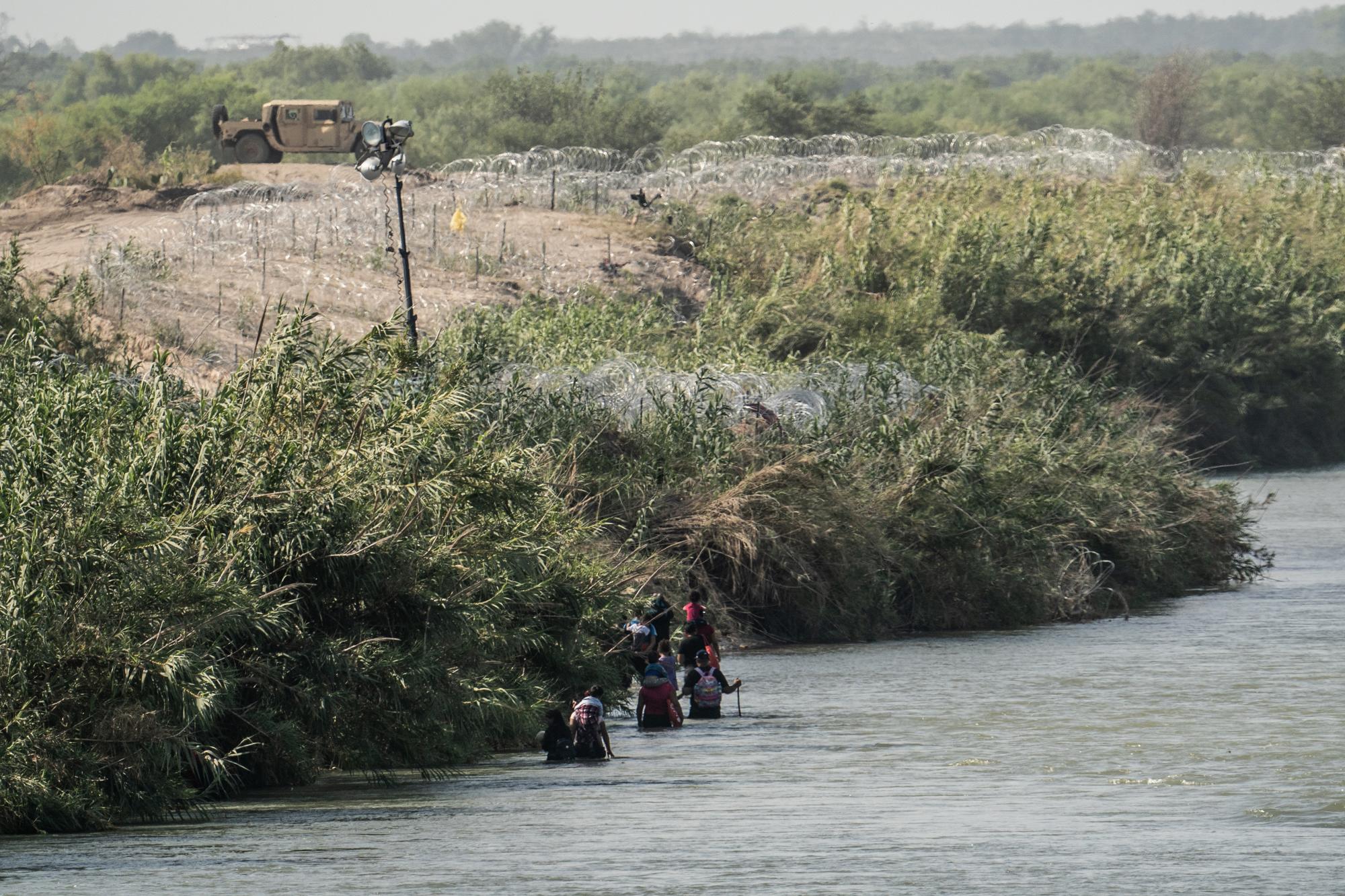 $!El río Bravo ha sido la tumba de miles de migrantes que buscan llegar a EU, a pesar de las complicaciones.
