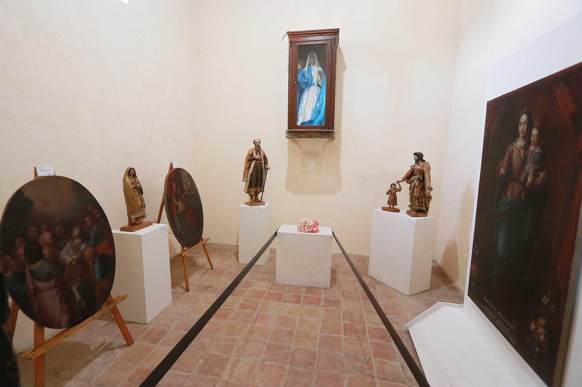 $!Objetos históricos se pueden observar en el templo en donde el cura Miguel Hidalgo y Costilla ofició su última misa.