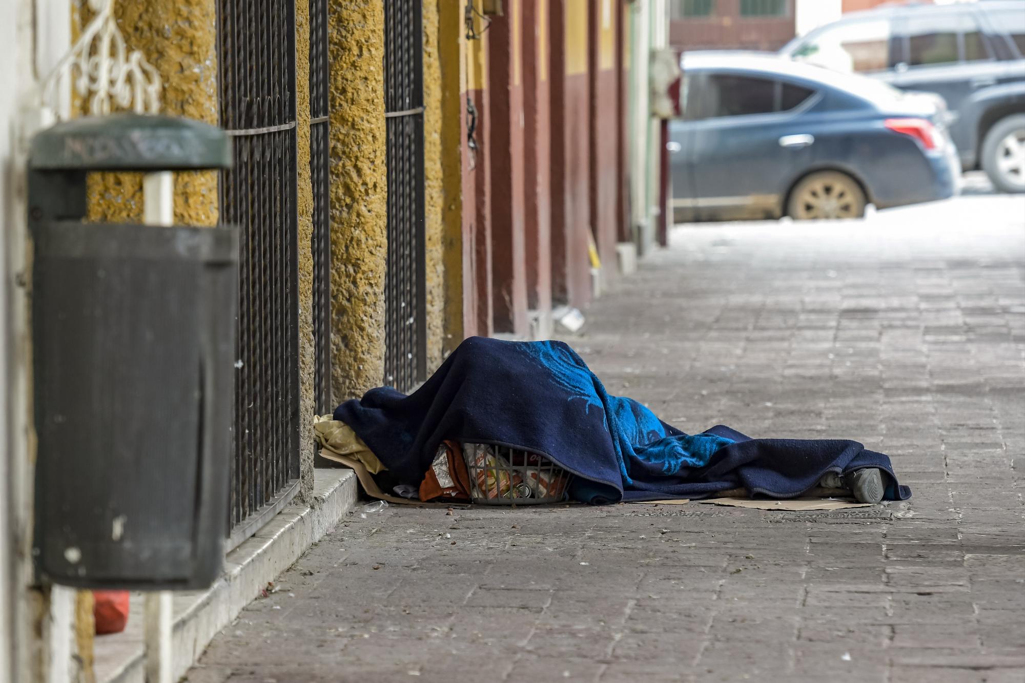 $!En las calles es común observar a personas sin hogar.