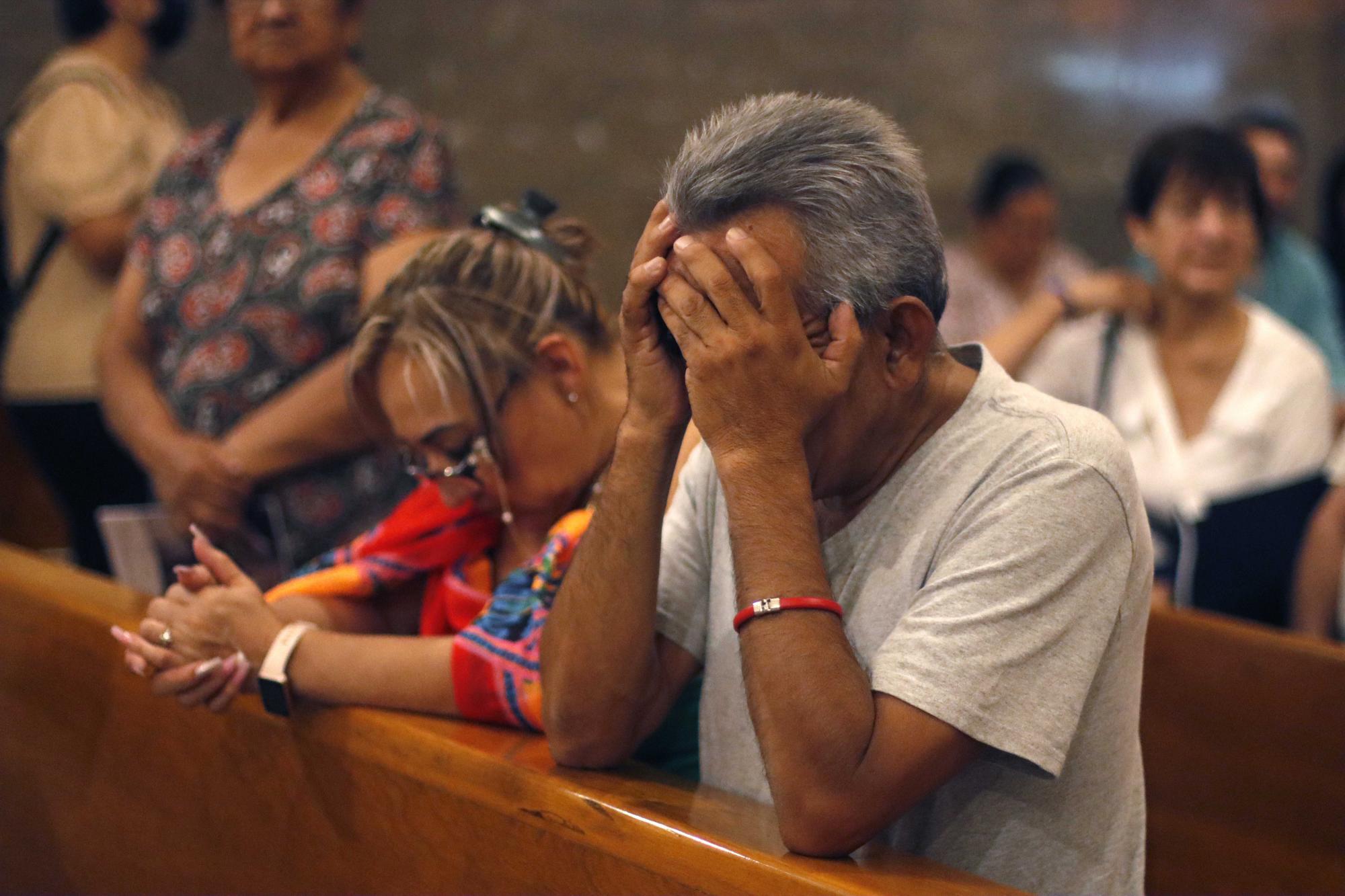 $!Hoy en día, la devoción al Santo Cristo continúa viva, reforzada por testimonios recientes de personas que atribuyen curaciones y mejoras en su vida a su intercesión.