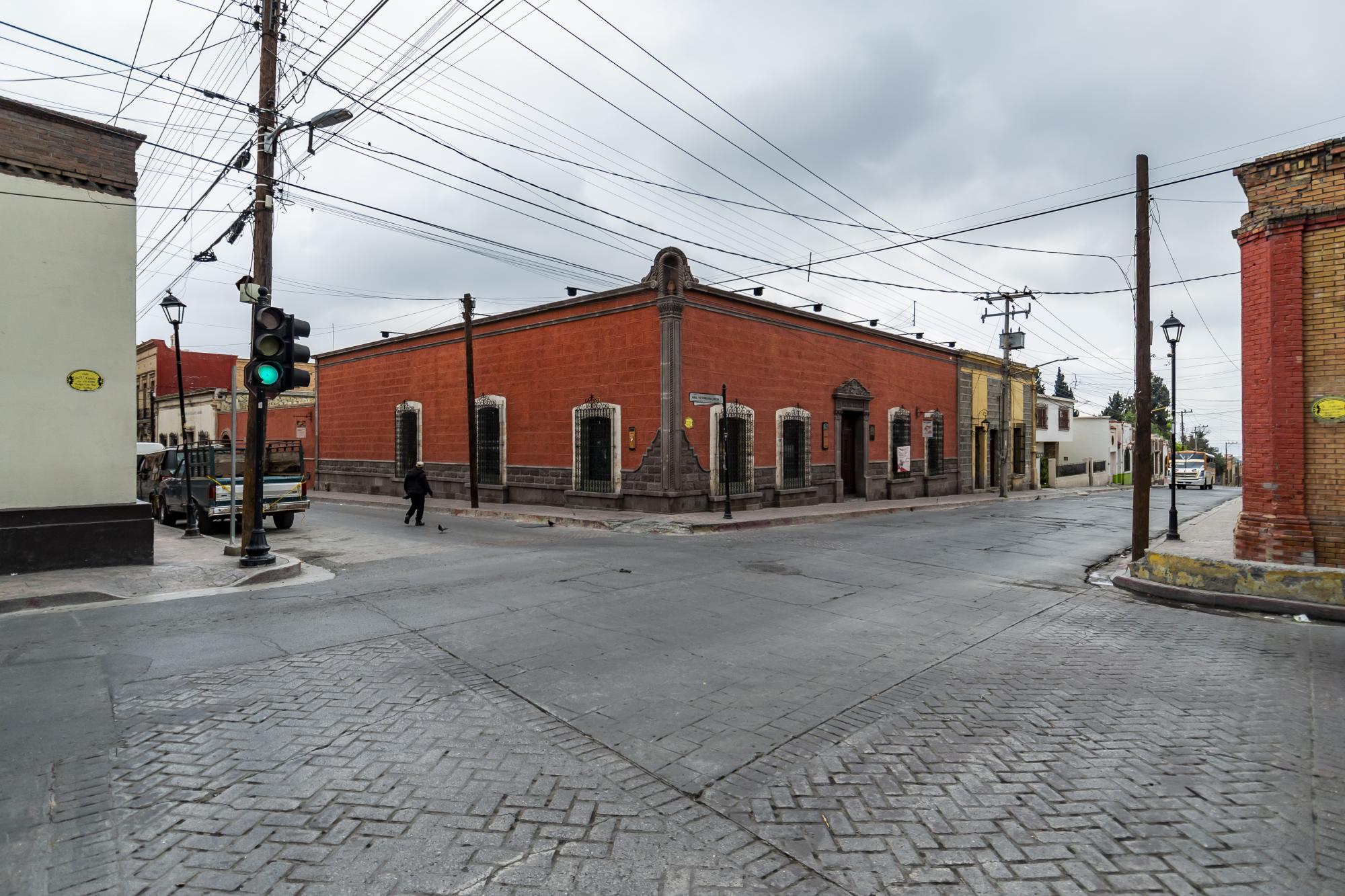$!Cruce de las calles Benito Juárez y General Victoriano Cepeda.