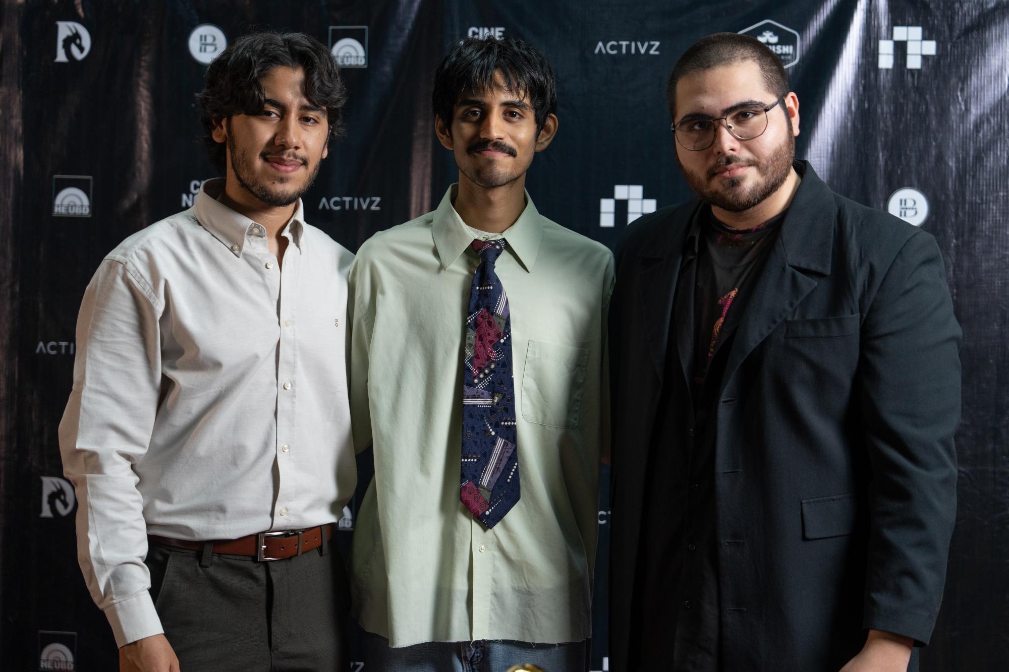 $!El equipo de cineastas viajó para llevar a cabo la presentación ante colega y la prensa.