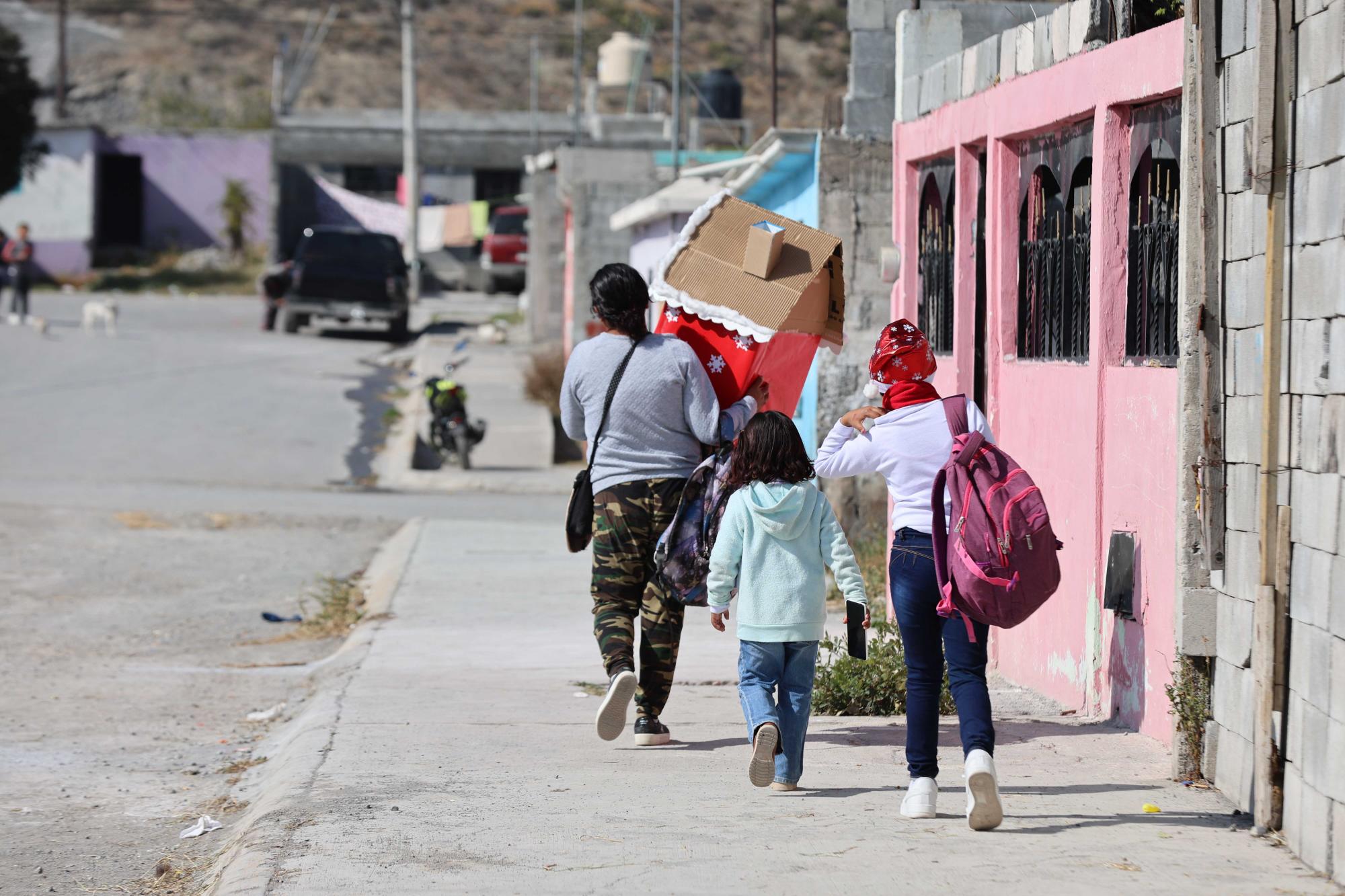 $!Son 80 los niños y niñas que habitan en la colonia San Nicolás de los Berros.