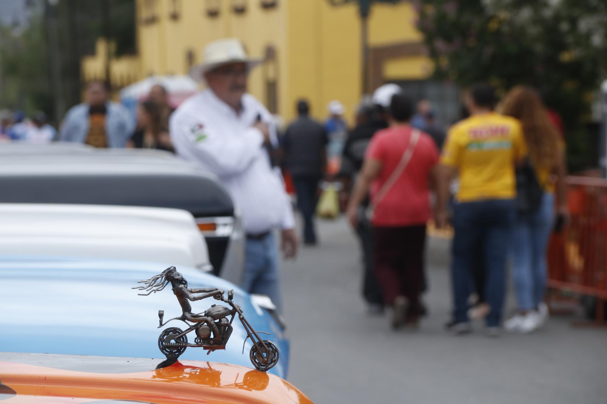 $!Héctor Horacio Dávila Rodríguez, presidente de la Asociación de Autos Clásicos de Coahuila, aseguró que este tipo de eventos no podrían realizarse de no existir condiciones de seguridad en el municipio y en el estado.