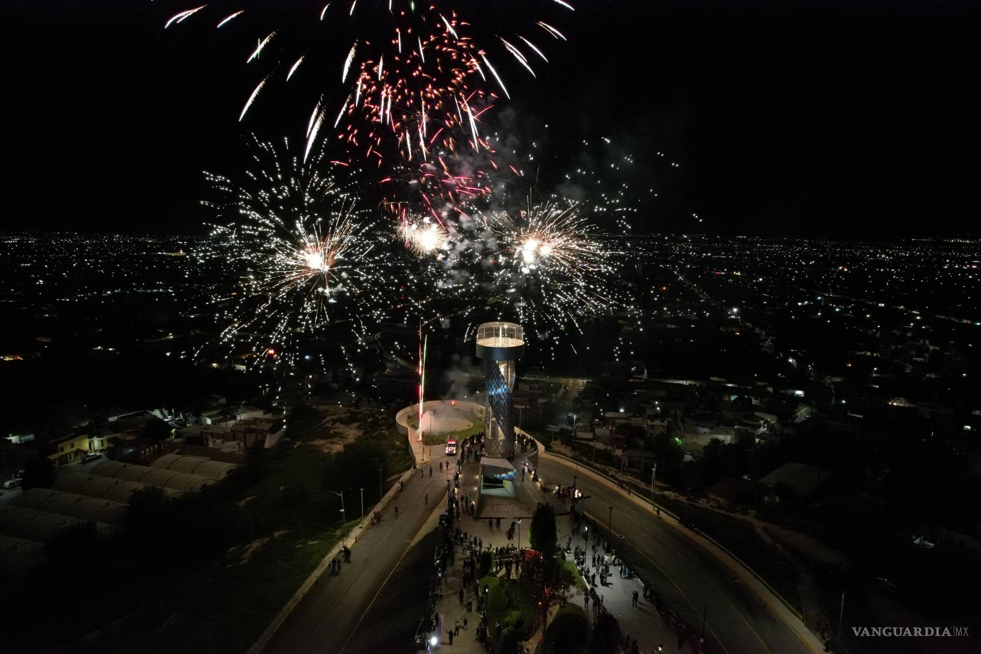 ¡Felicidades, Saltillo! Miles disfrutan de fiesta por 448 aniversario de fundación de la capital de Coahuila