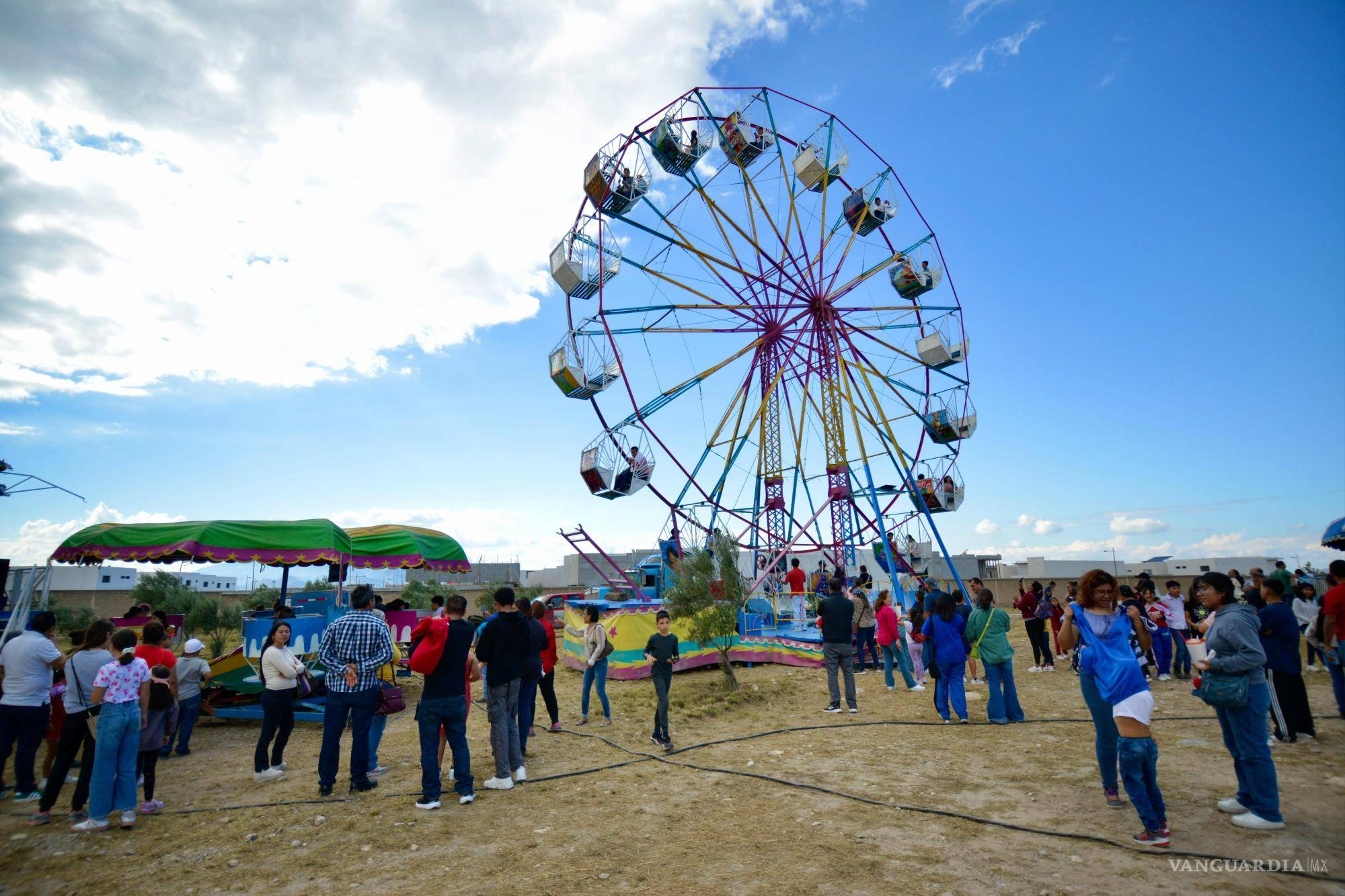 Así se vivió la fiesta: disfrutan Feligreses la Kermés del Seminario de Saltillo