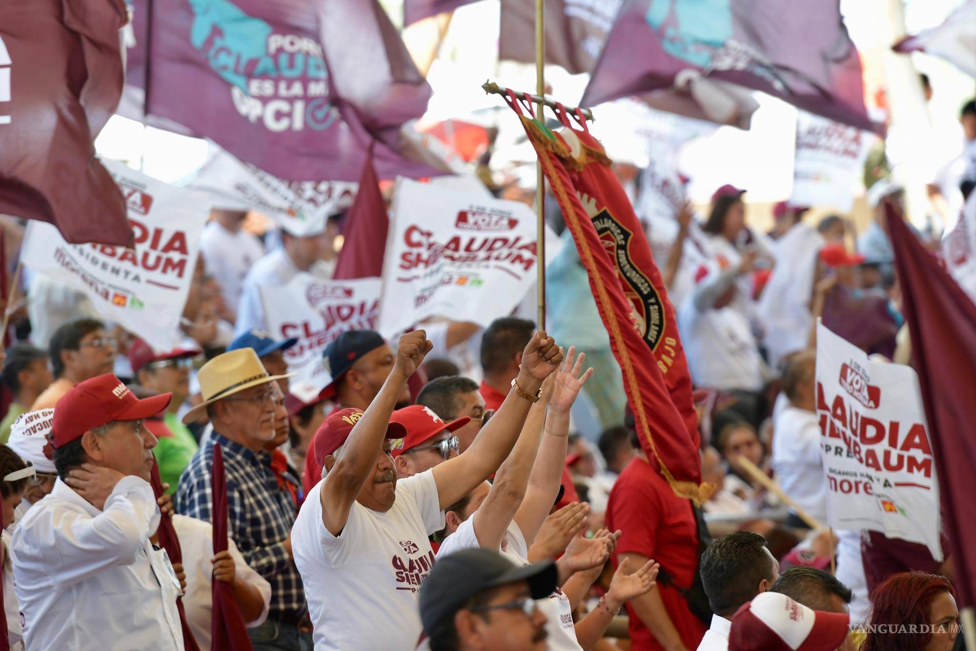 $!Más de tres mil personas acudieron al evento de cierre de campaña de Sheinbaum en el parque Las Maravillas.