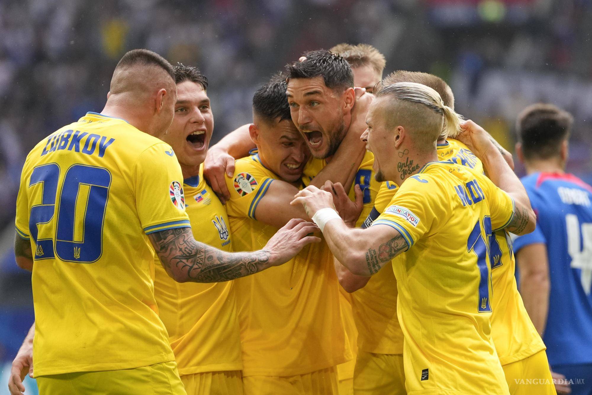 $!Después de que perdieron por goleada 3-0 ante Rumania en su primer encuentro, Ucrania concedió el primer gol ante Eslovaquia.