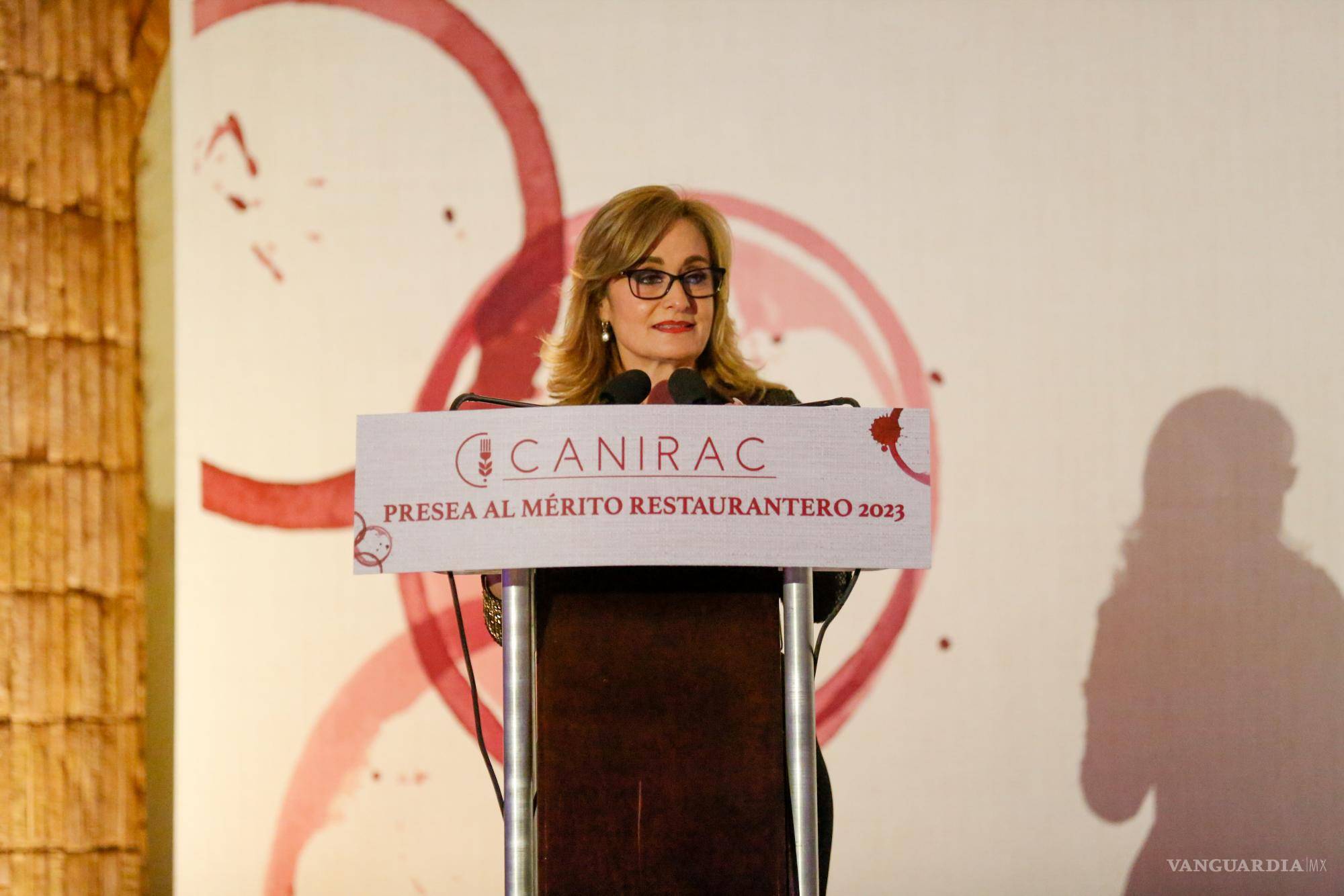 $!Azucena Ramos Ramos dio unas emotivas palabras para los asistentes.