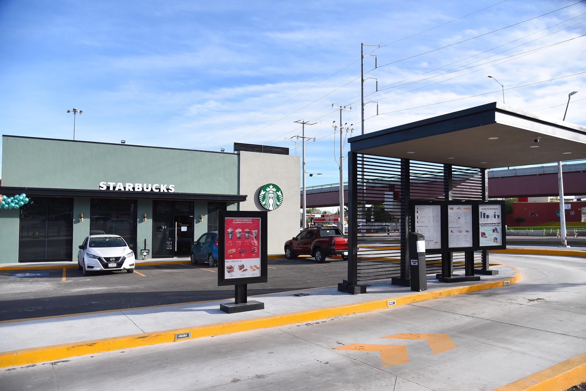 $!A dónde ir en Saltillo: ¿Conoces el nuevo Starbucks de lujo al sur de la ciudad?