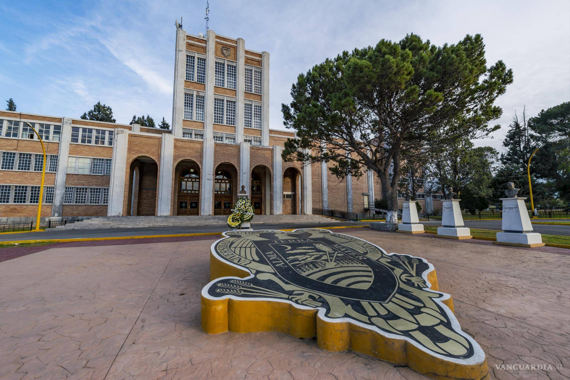 $!En 1975 alcanzó su autonomía y se reconoció su carácter nacional en 2006. Hoy, su lema “Alma Terra Mater” resuena allende las fronteras de la ciudad.