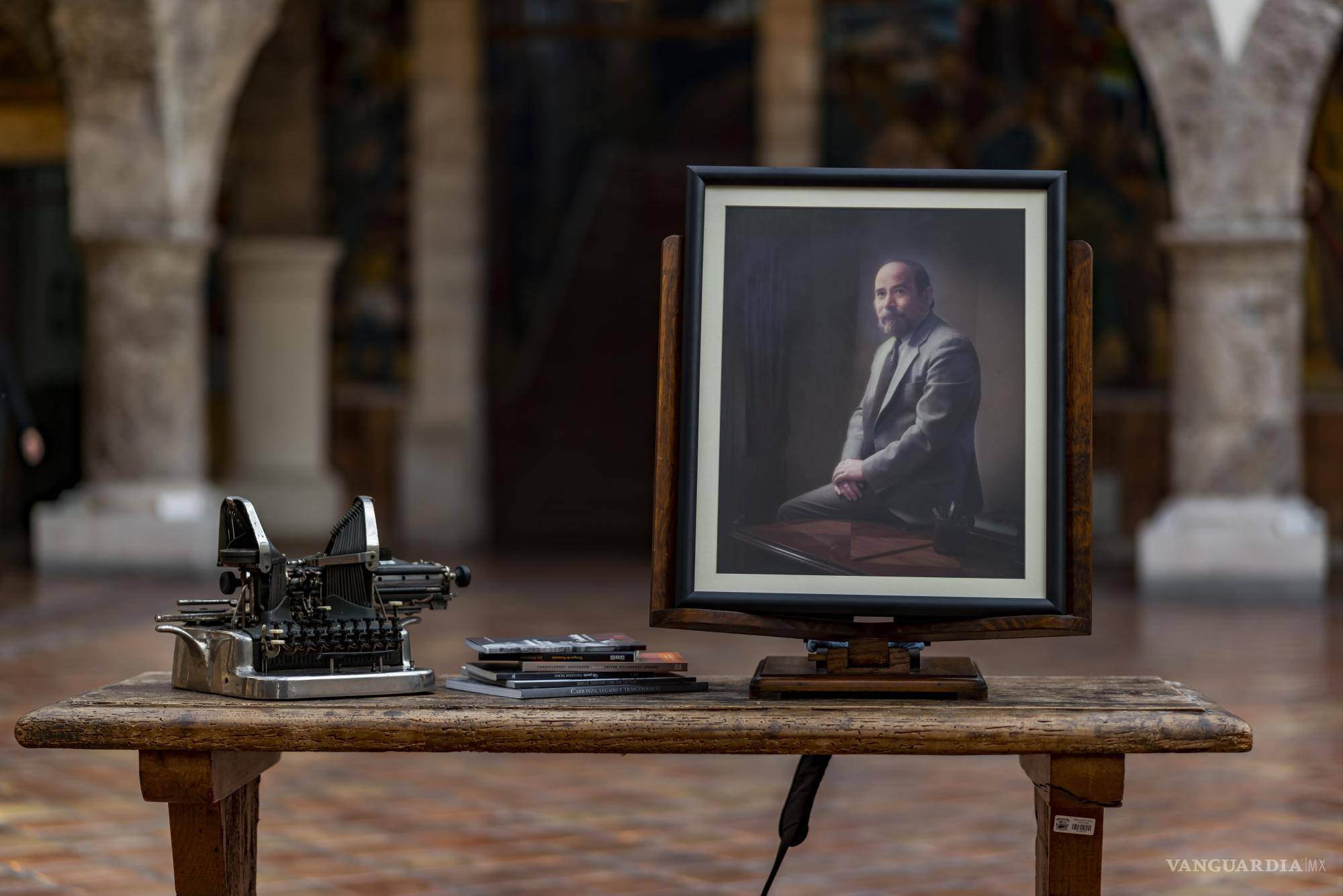 $!Como autor escribió libros acerca de la historia del noreste del país, y en particular sobre sucesos destacados en el estado.