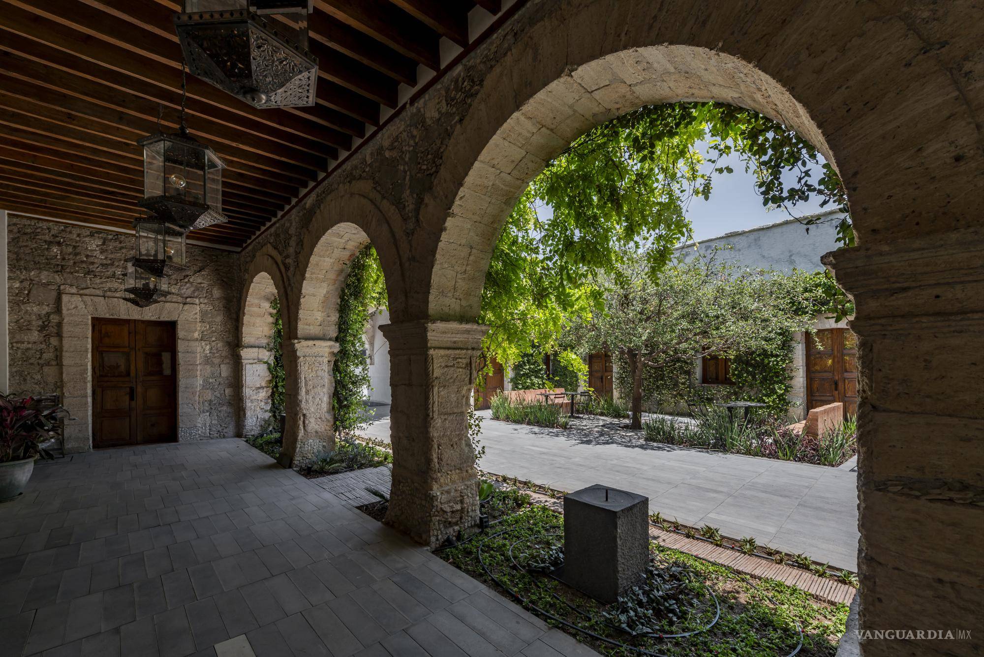 $!Los arcos son estructuras predominantes en La Gloria. Además del soporte en la estructura, otorga unas vistas atávicas privilegiadas.