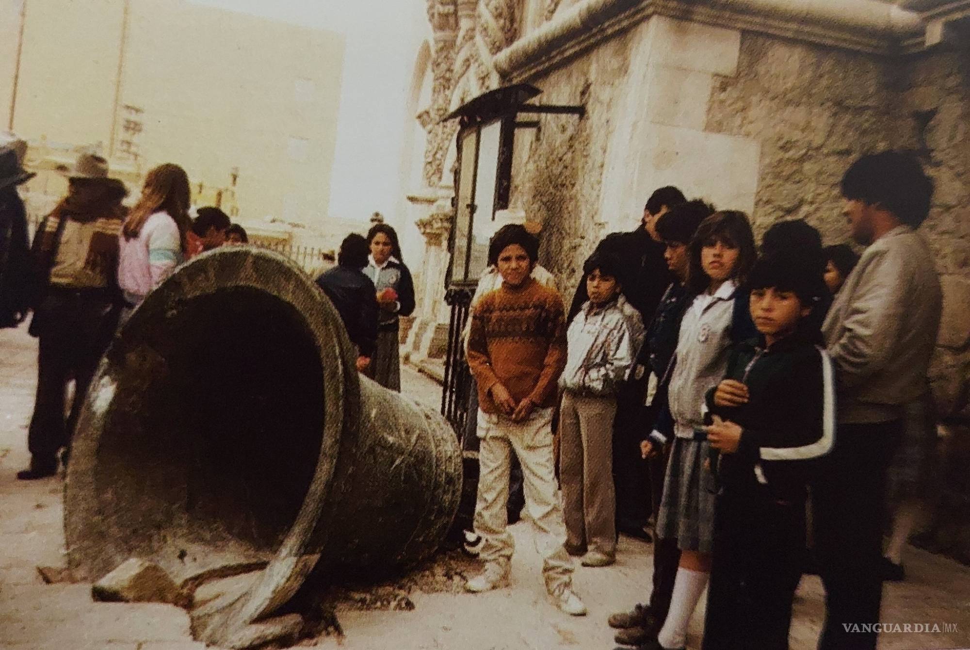 $!El día en que se desplomó la campana de la Catedral de Saltillo