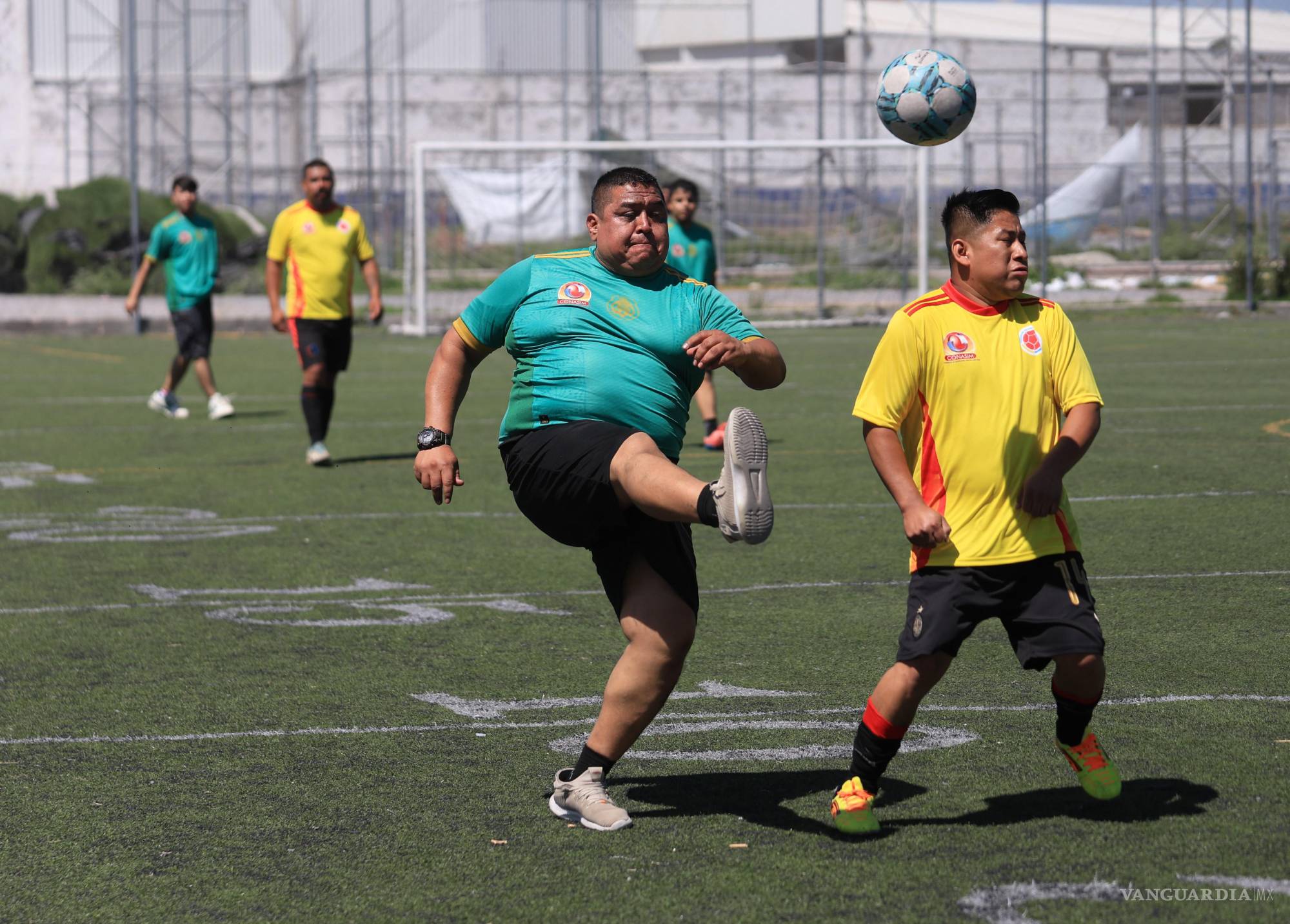 $!Se ofrecieron duelos parejos y llenos de intensidad.