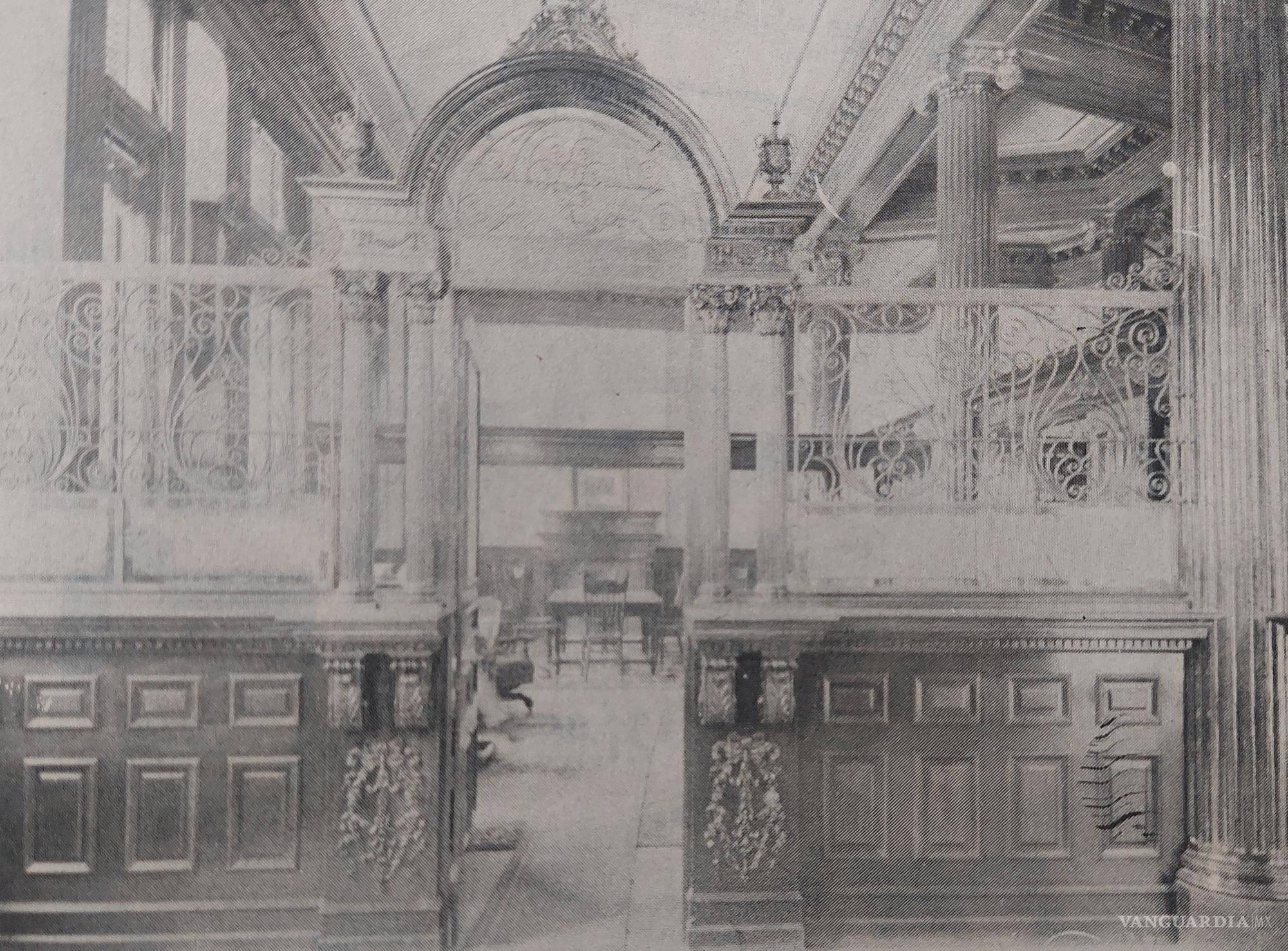 $!Interior del Banco Coahuila.