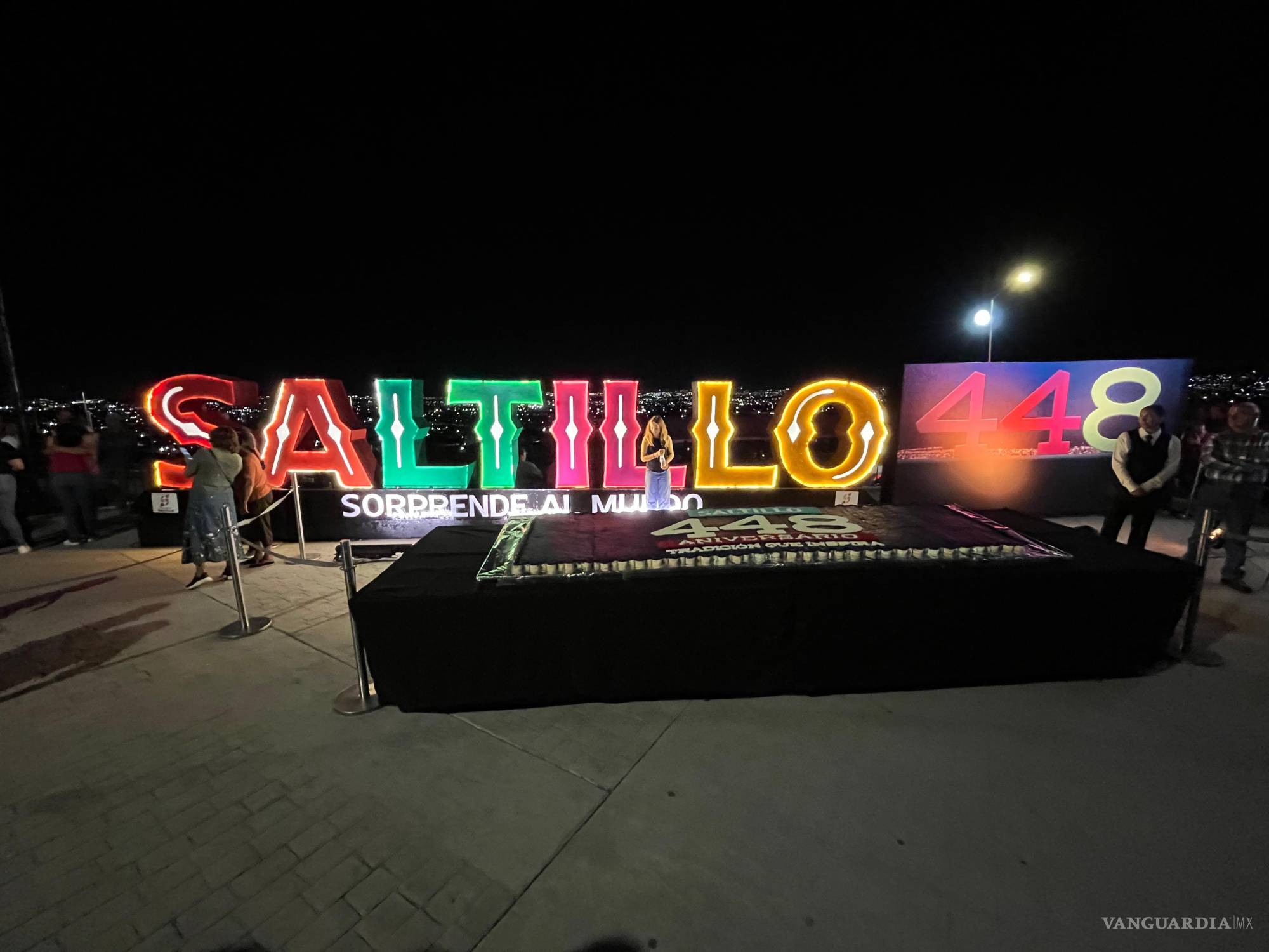 $!El parque Mirador fue el escenario para festejar a la capital coahuilense.