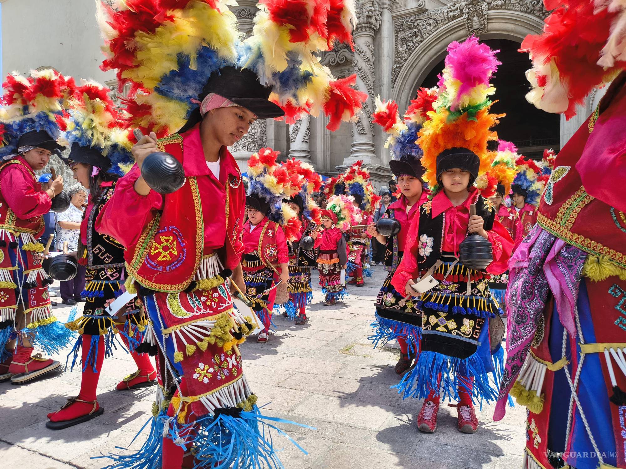 Misas, fe y tradición: Saltillo se une en honor al Santo Cristo