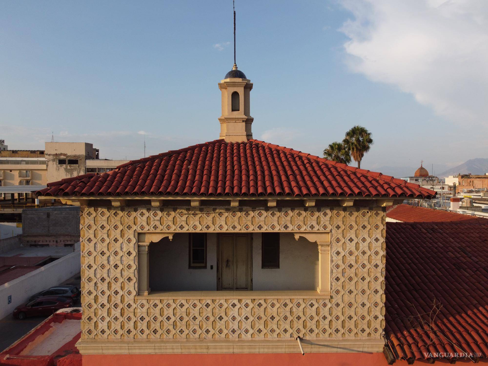 $!Aspectos del edificio que antes fue un famoso hotel de Saltillo.