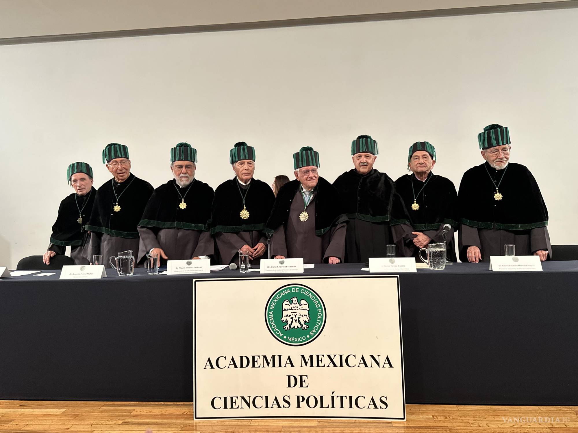 Bellas Artes se rinde ante ‘Catón’