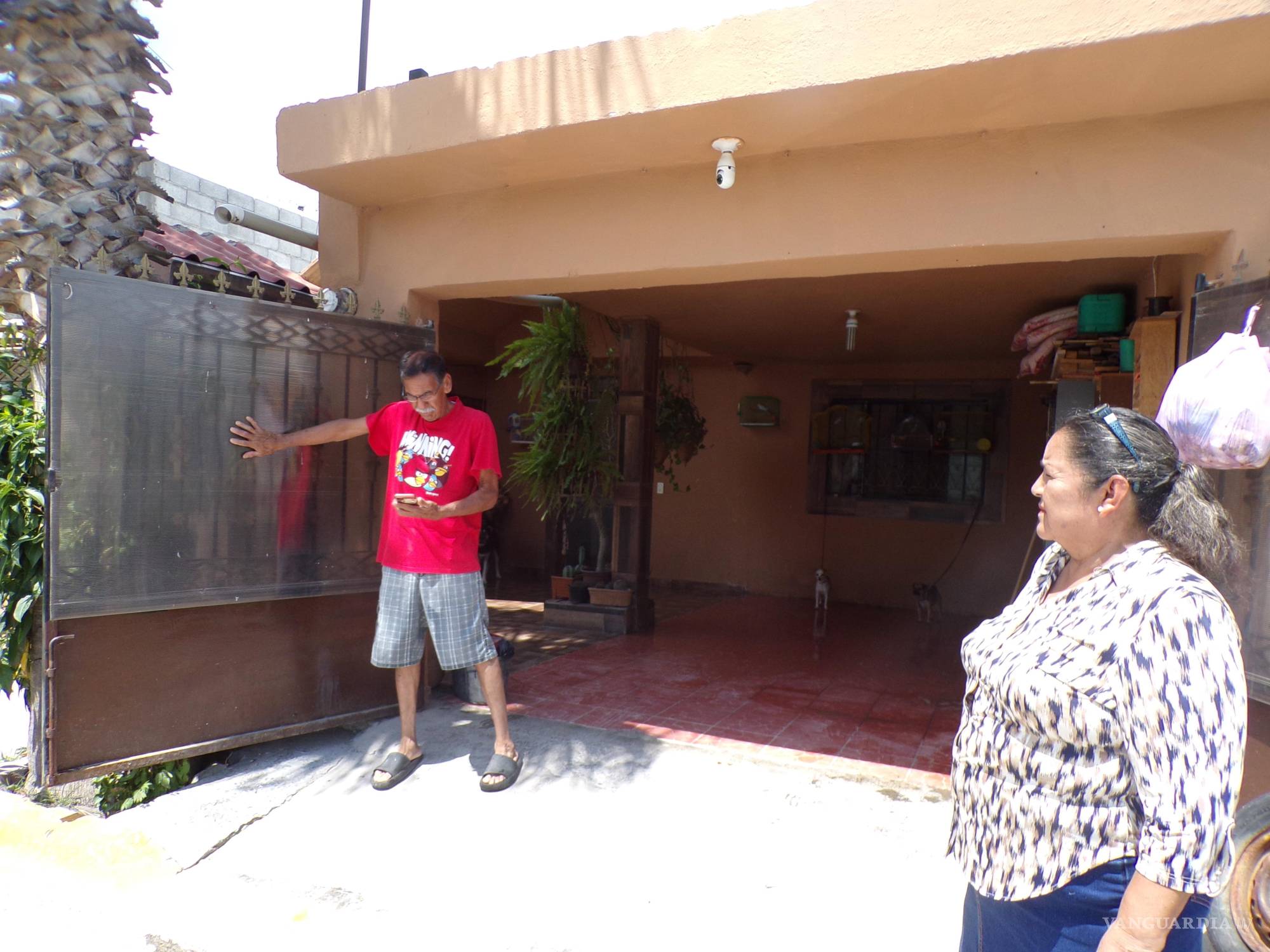 $!Rosario advierte que se manifestará en la Presidencia Municipal o el Palacio de Gobierno si no le dan solución.