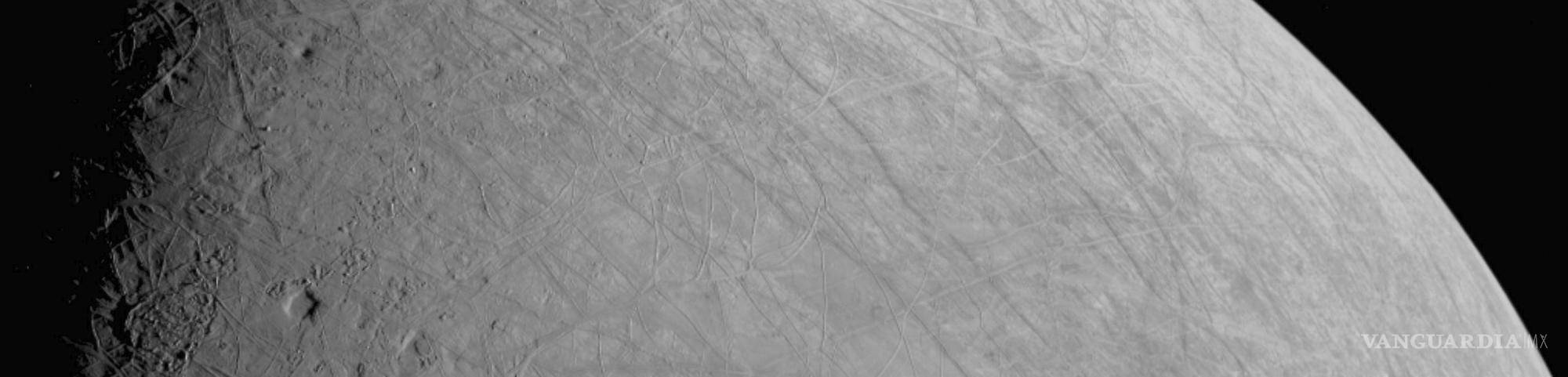 Sonda espacial Juno realiza el sobrevuelo más cercano a la luna Europa de Júpiter en más de 20 años