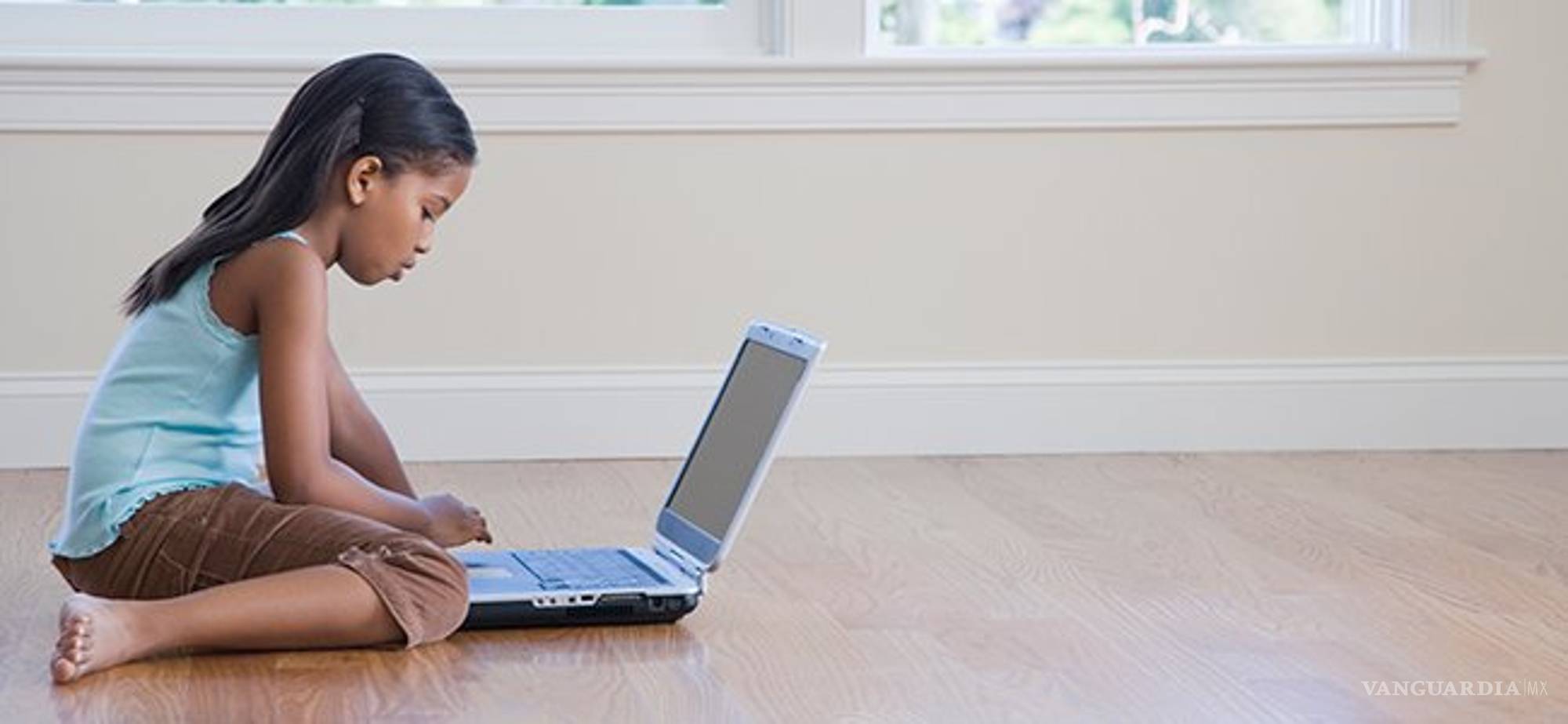 $!Vivimos ‘apantallados’ más de 10 horas diarias... por trabajo, escuela o entretenimiento