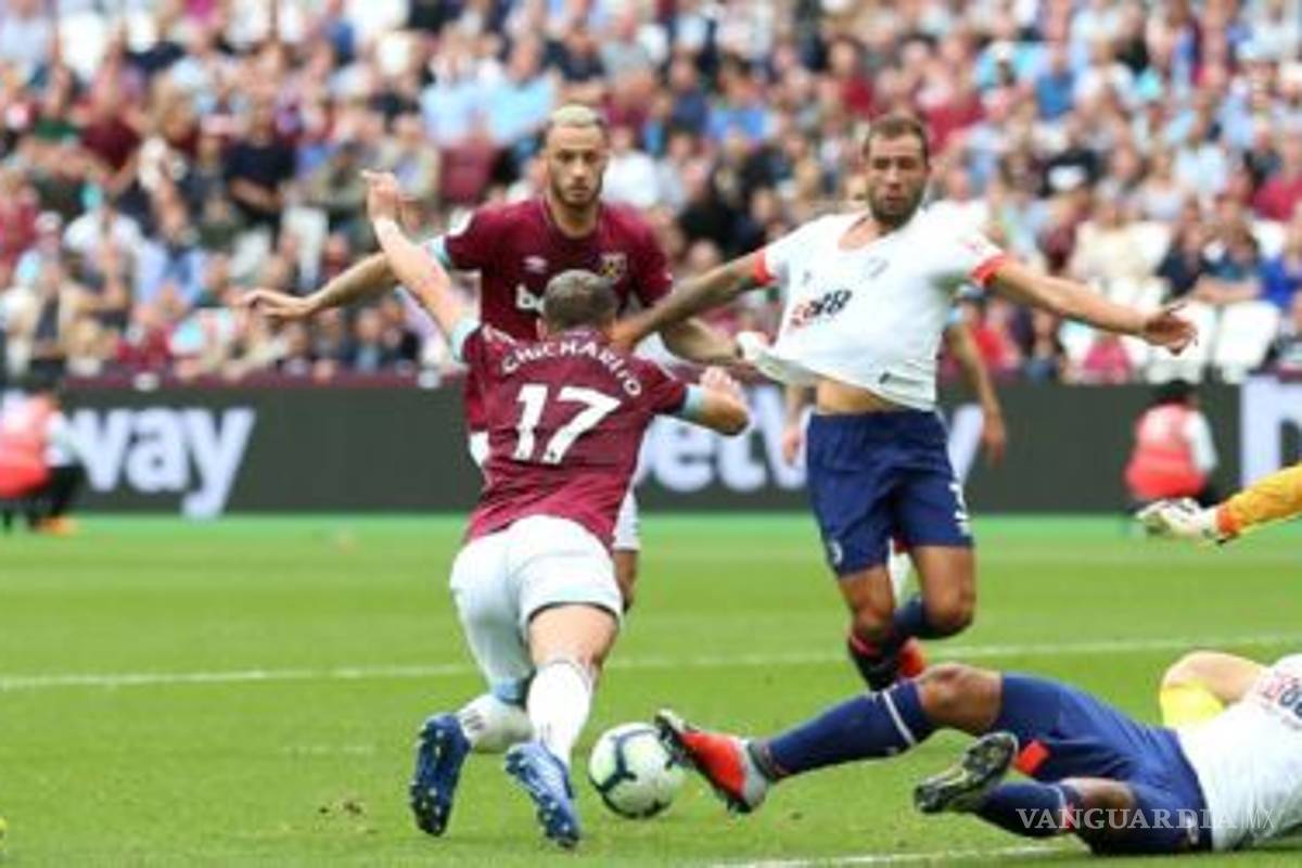 Inicio de terror para el 'Chicharito y el West Ham