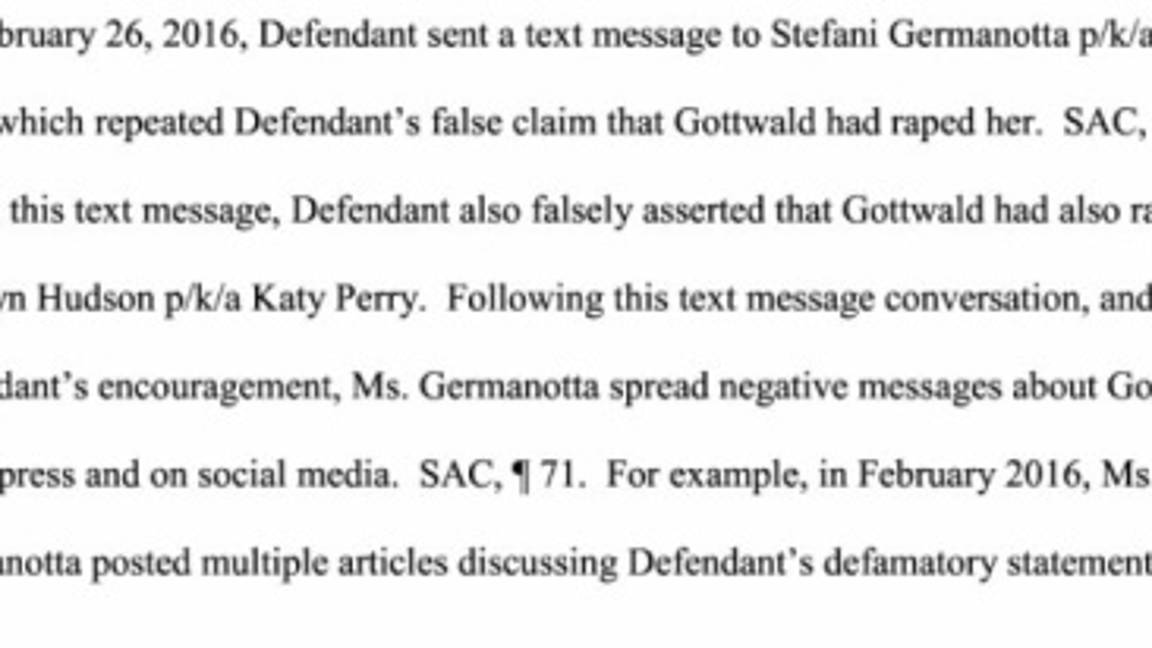 $!Kesha asegura que su violador también agredió sexualmente a Katy Perry