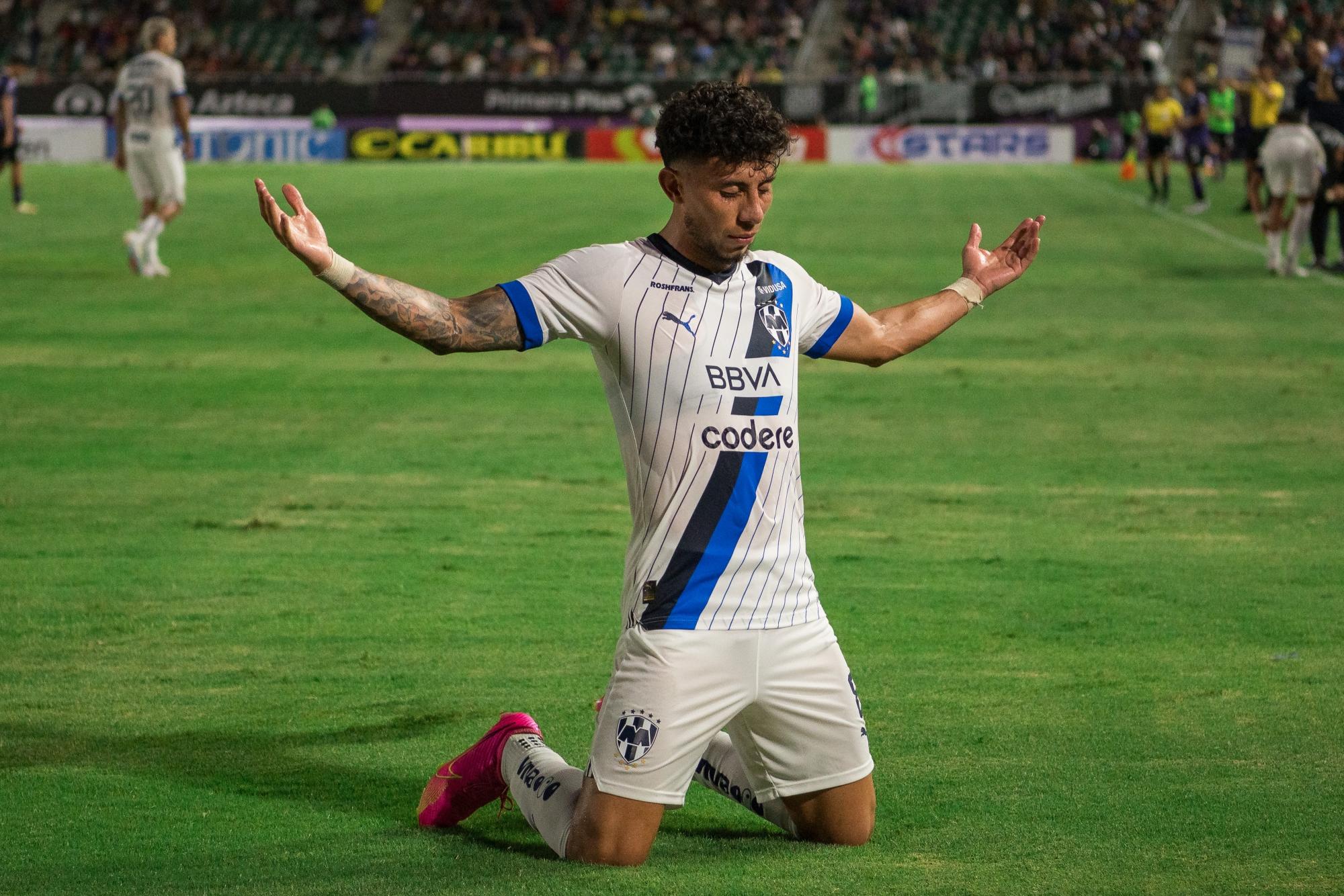 Joao Rojas comanda triunfo 0-3 de Rayados sobre Mazatlán FC