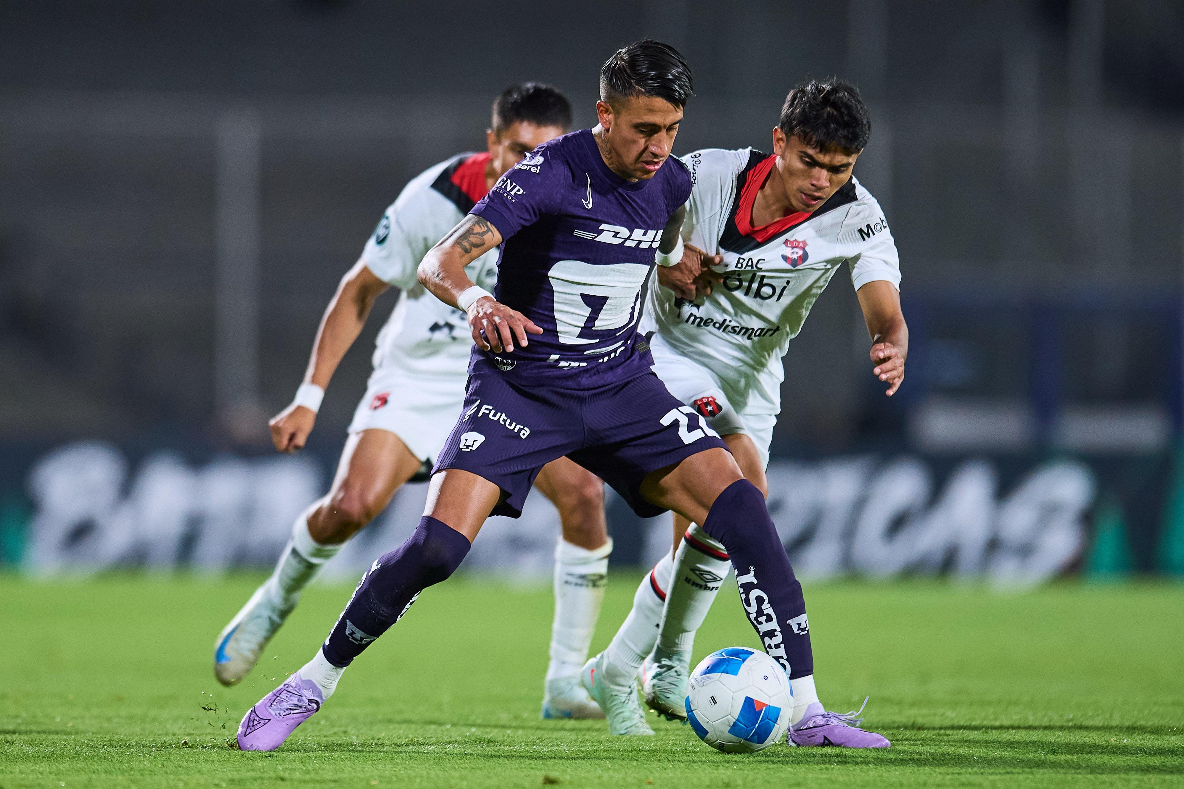 Los Pumas de la UNAM ya se encuentran en Costa Rica para disputar el partido de Vuelta de los Octavos de Final de la Copa de Campeones de la Concacaf contra la Liga Deportiva Alajuelense. El equipo un