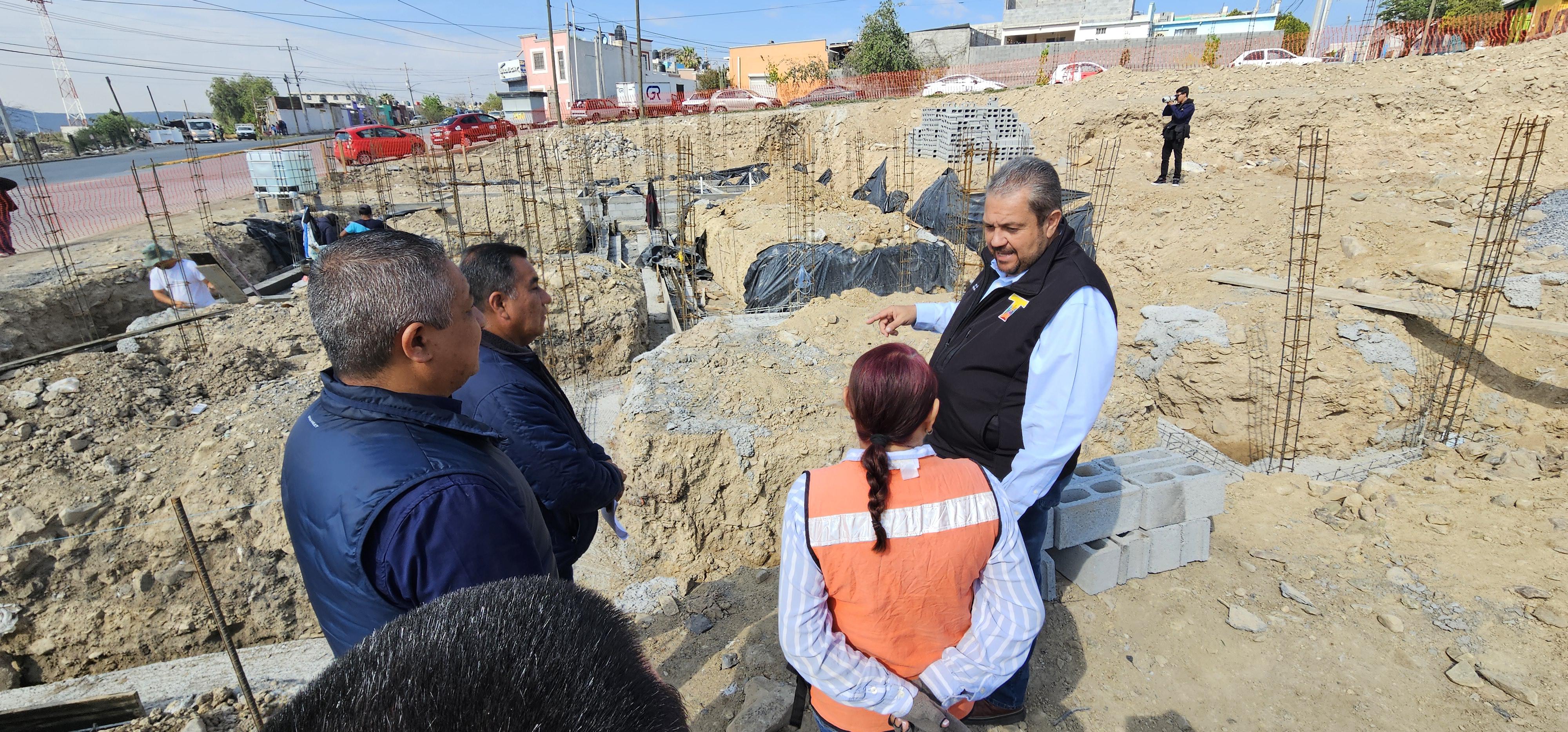 Supervisan construcción de centro de rehabilitación en Ramos Arizpe; presenta avance del 30%