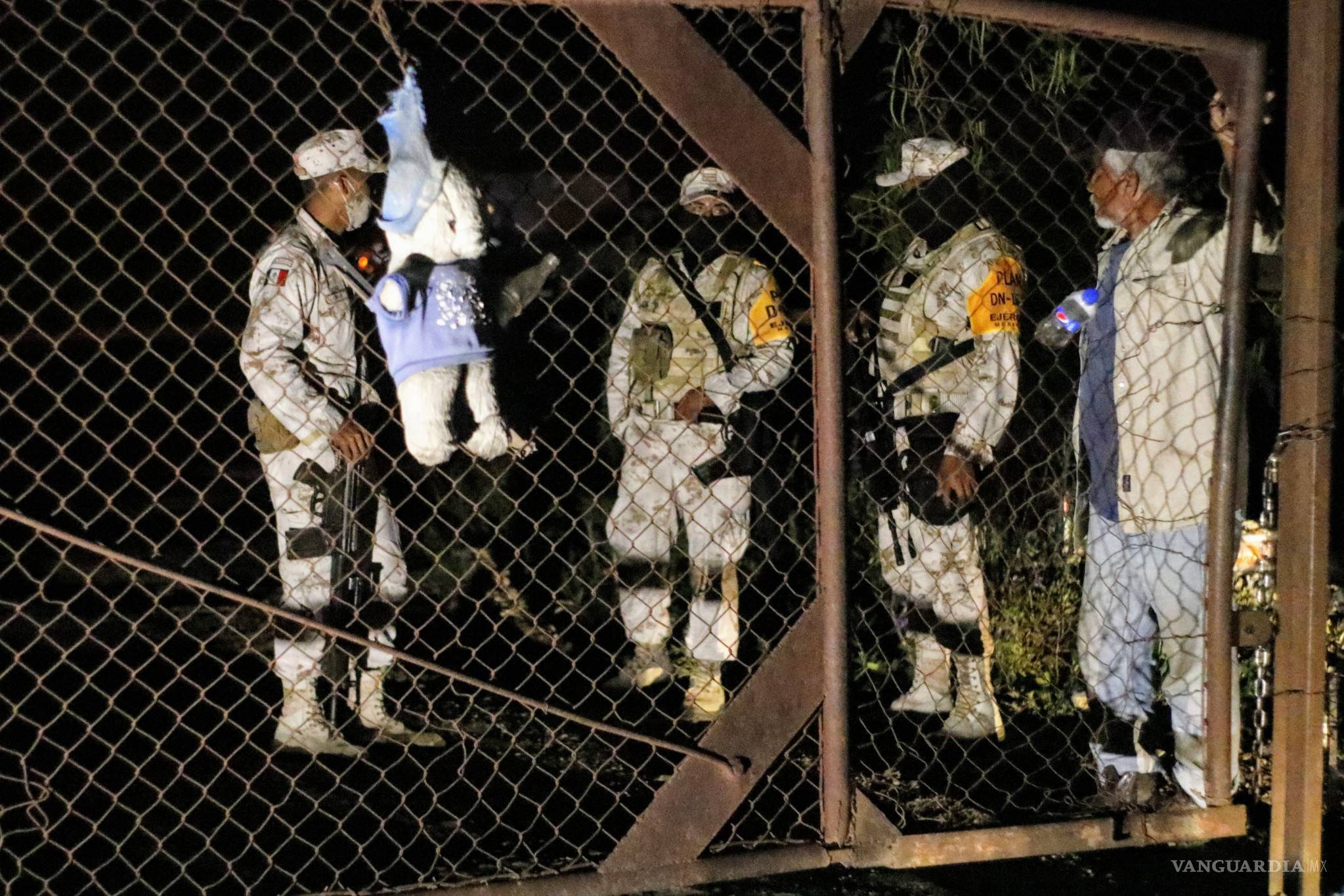 $!Se inunda mina en Múzquiz, Coahuila; quedan 7 trabajadores atrapados