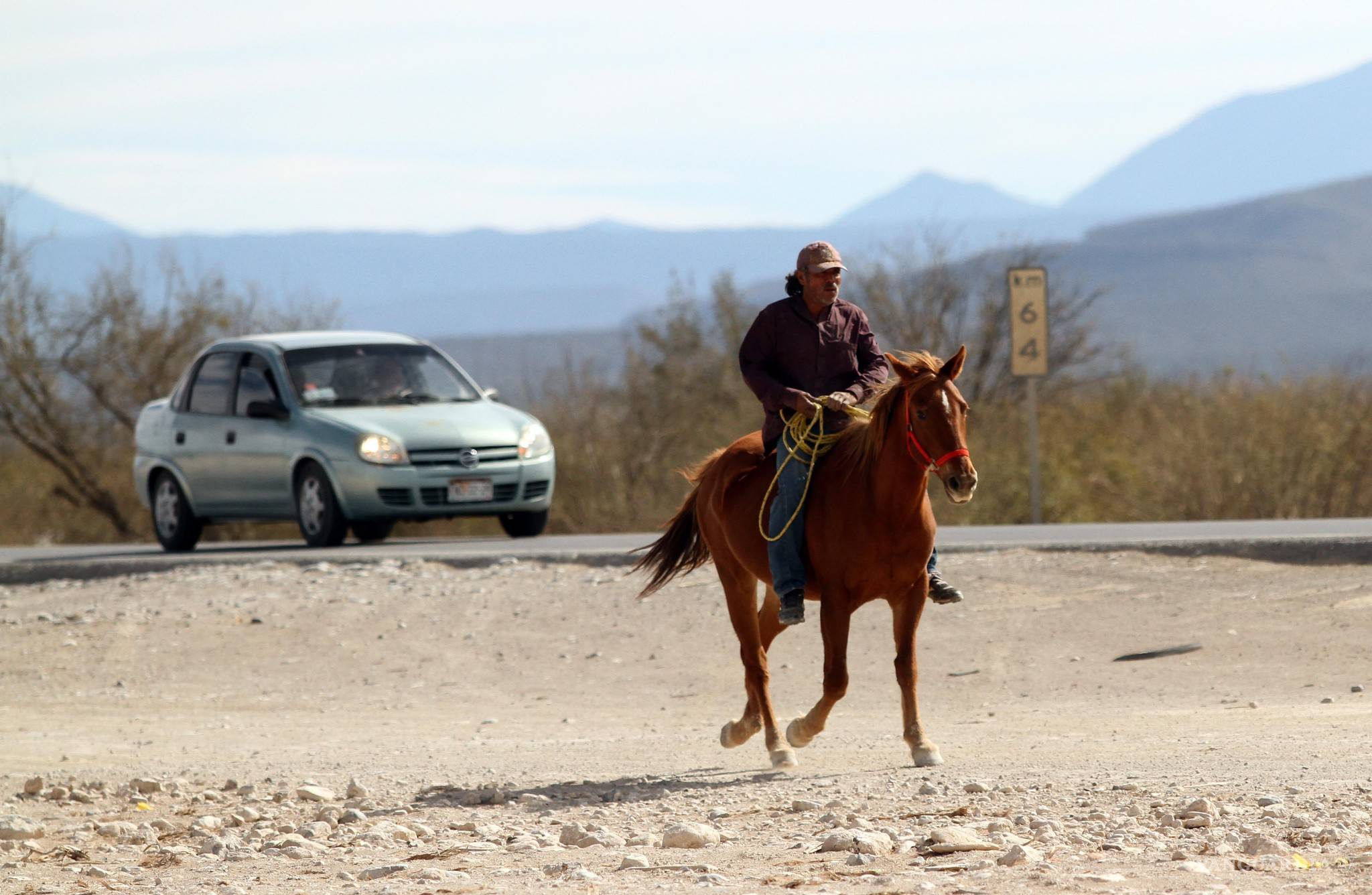 $!La historia de un kilómetro de carretera que se convierte en un pueblo