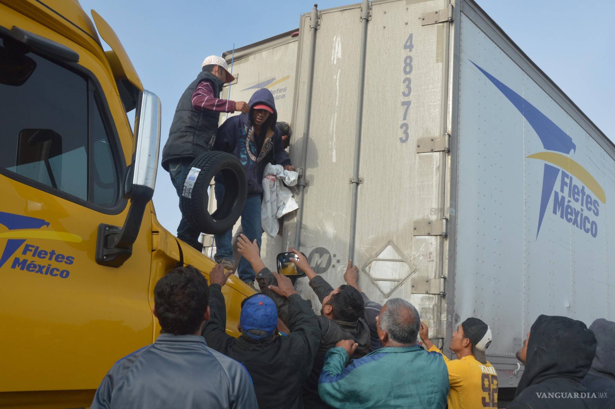 $!La historia de un kilómetro de carretera que se convierte en un pueblo