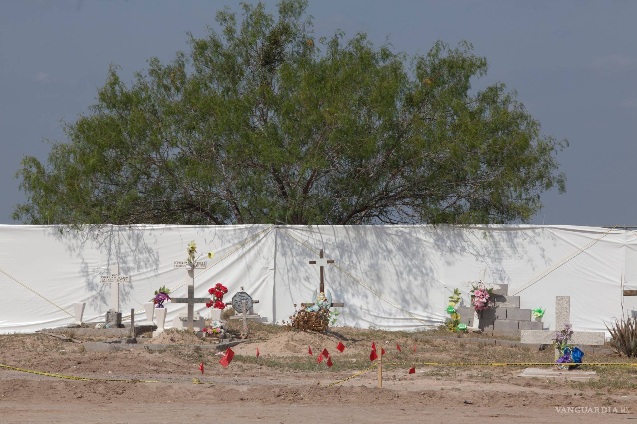 $!Un país rebasado por sus muertos