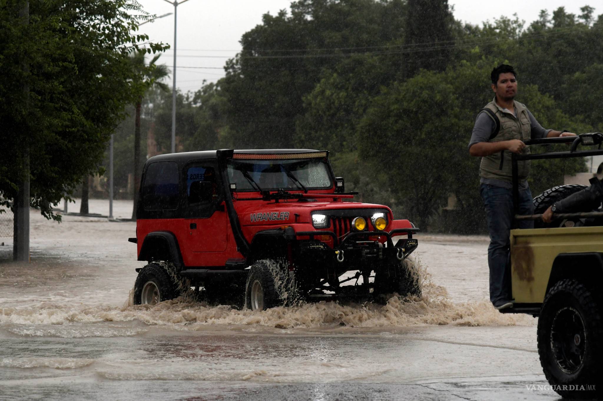 $!Desaparece ‘Hanna’ a dos niñas y una mujer; atormenta a Región Sureste de Coahuila