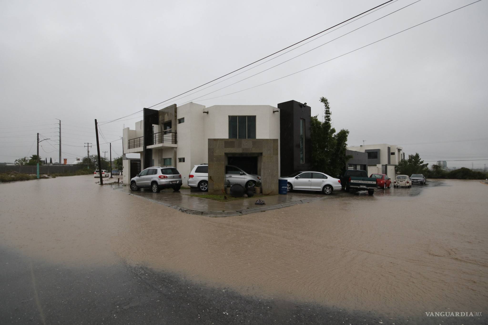 $!Desaparece ‘Hanna’ a dos niñas y una mujer; atormenta a Región Sureste de Coahuila