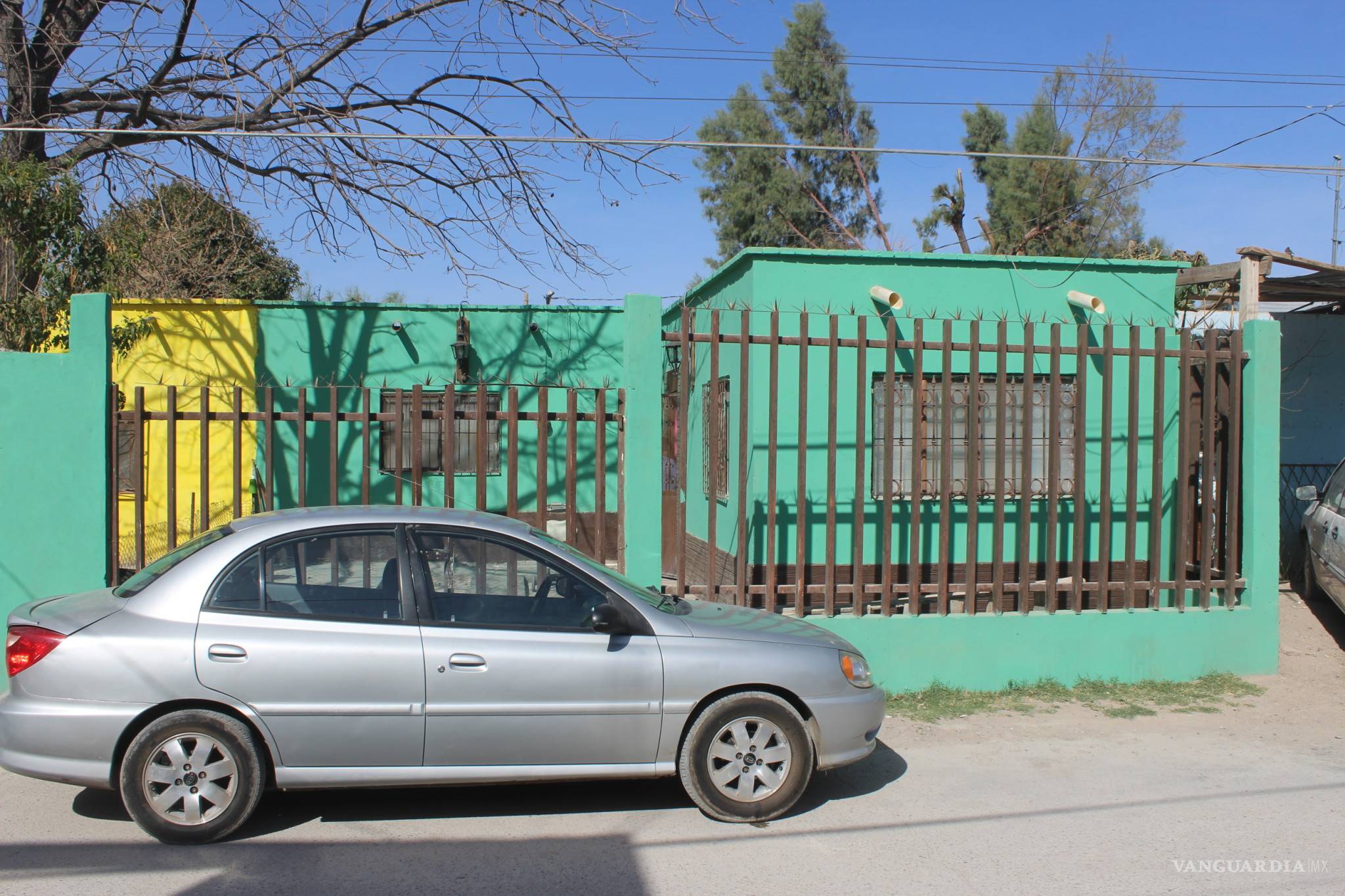 $!Del ejido Coyote a Nueva York, el coahuilense que vistió a Kamala Harris