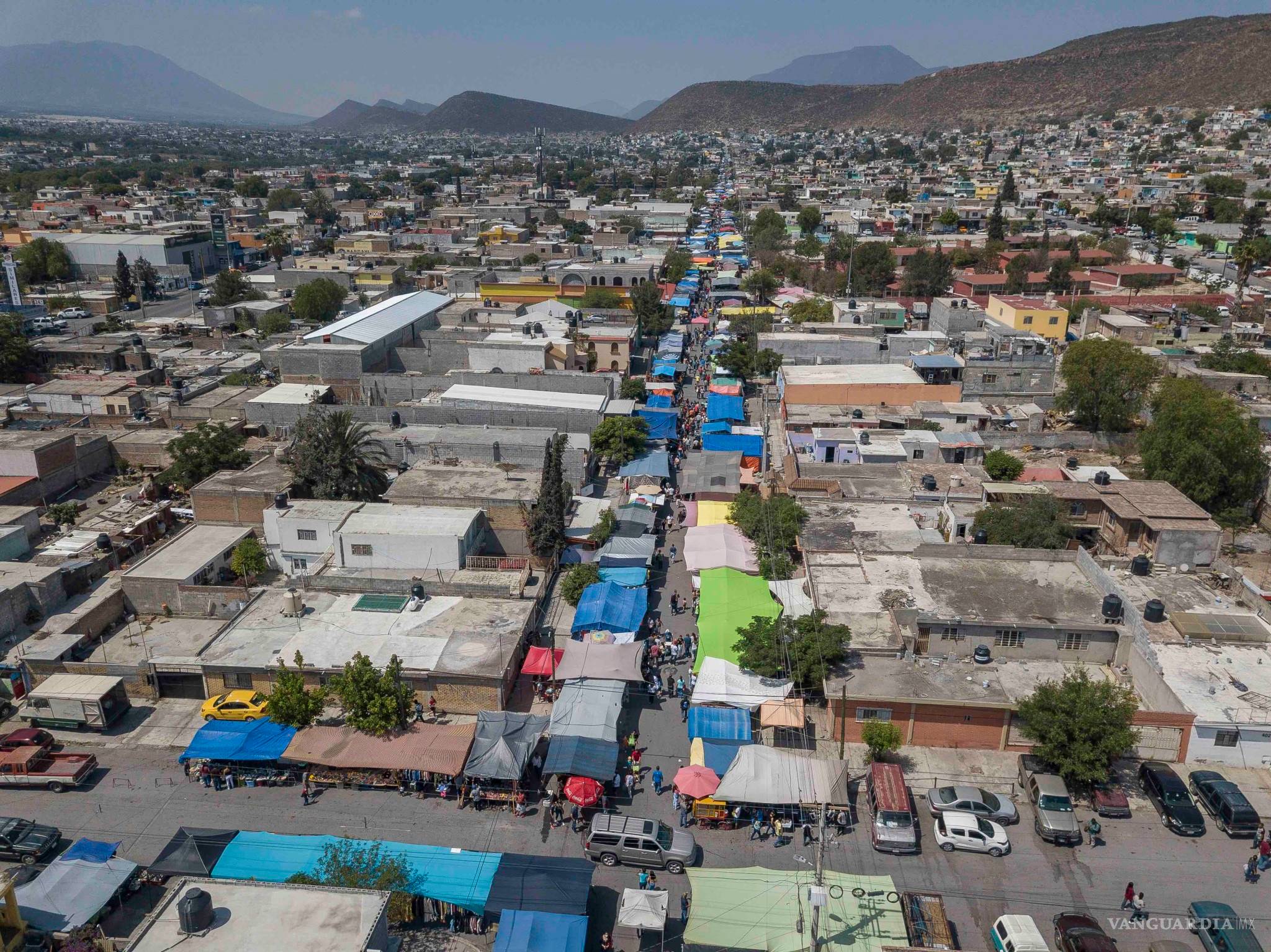 $!Mercado de la Guayulera de Saltillo, donde encuentras de todo en un fin de semana