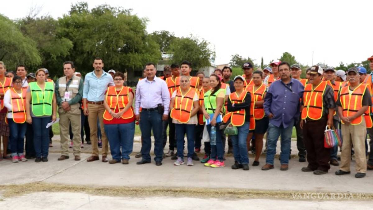 Arranca programa de empleo temporal en Nava; se benefician 205 personas