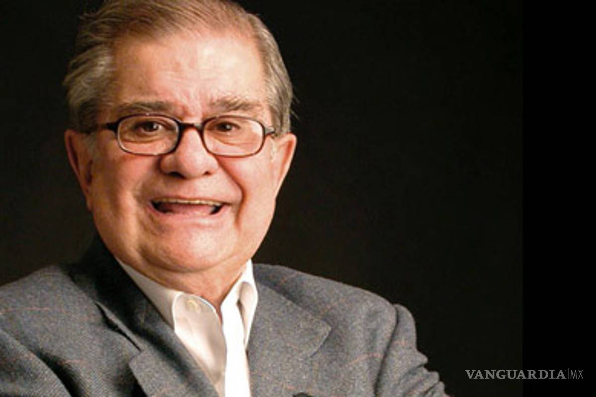 Miguel León-Portilla: Está en terapia intermedia