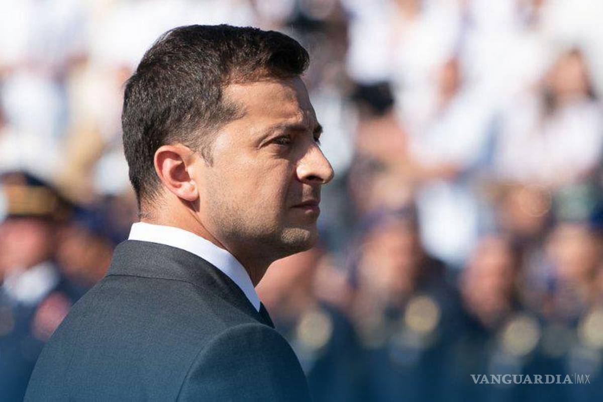 $!Zelenski comenzó espléndidamente. Al inicio de su periodo, Zelenski tuvo más poder que cualquiera de sus predecesores.