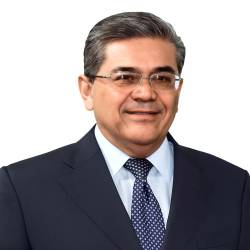 Salvador Hernández Vélez