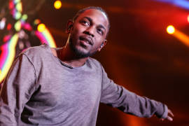 Kendrick Lamar recibe cuatro Grammy, en ceremonia previa