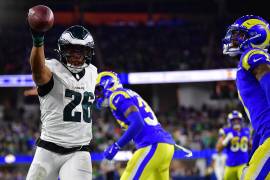 Saquon Barkley llevó a los Eagles a la victoria ante los Rams en Temporada regular y puede ser el mismo corredor quien haga lo propio en este duelo de Ronda Divisional.